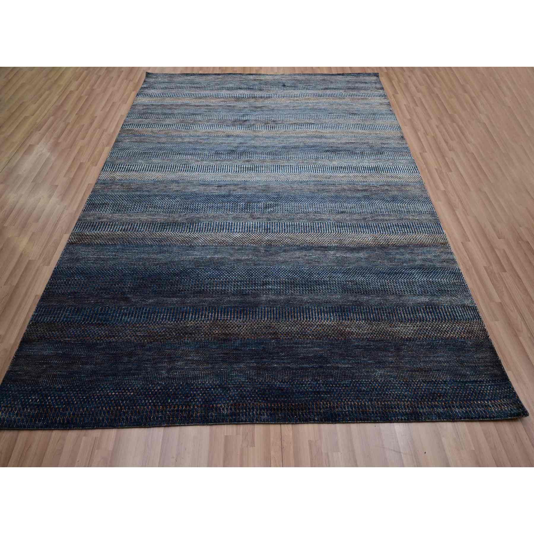 Modern-and-Contemporary-Hand-Knotted-Rug-416510