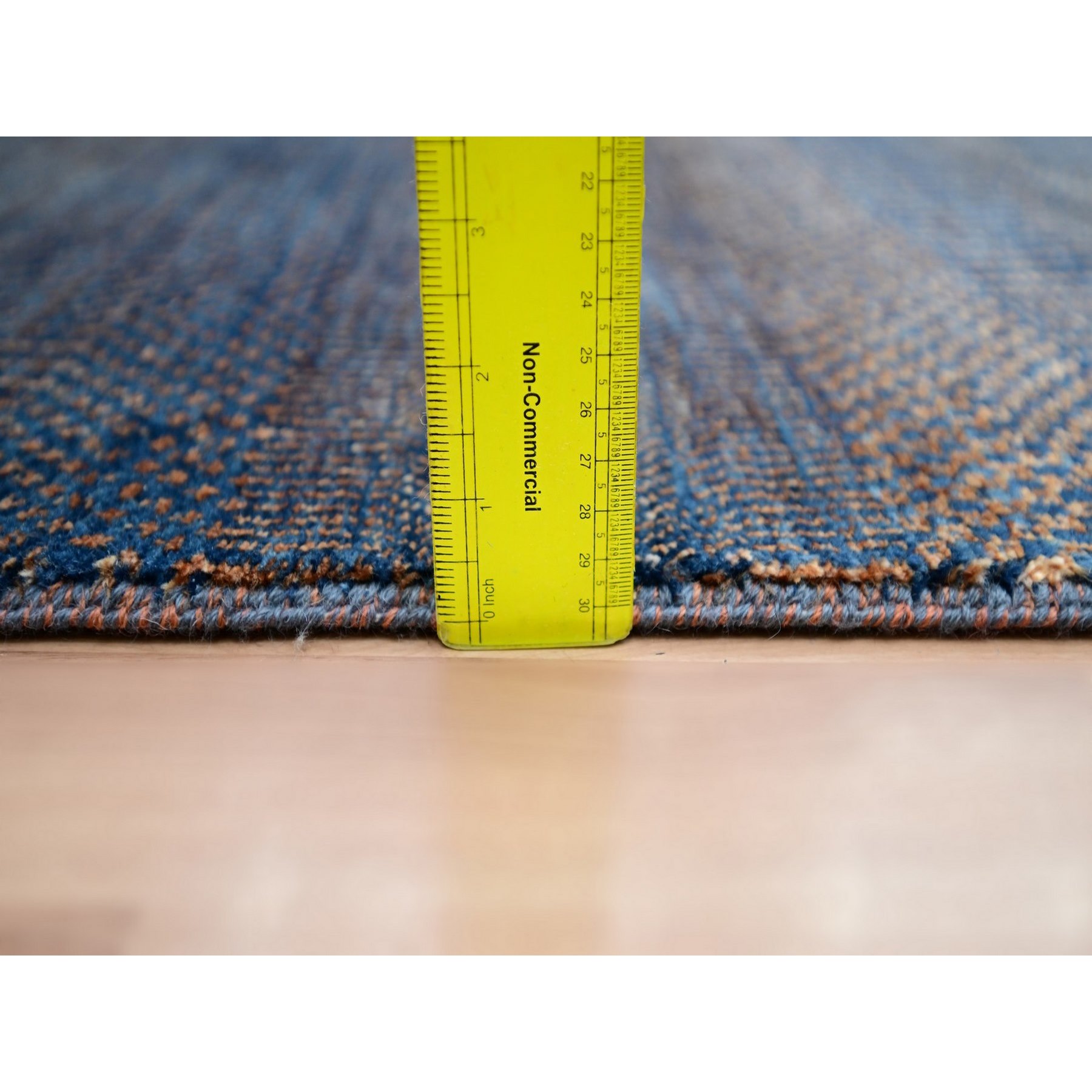 Modern-and-Contemporary-Hand-Knotted-Rug-416510