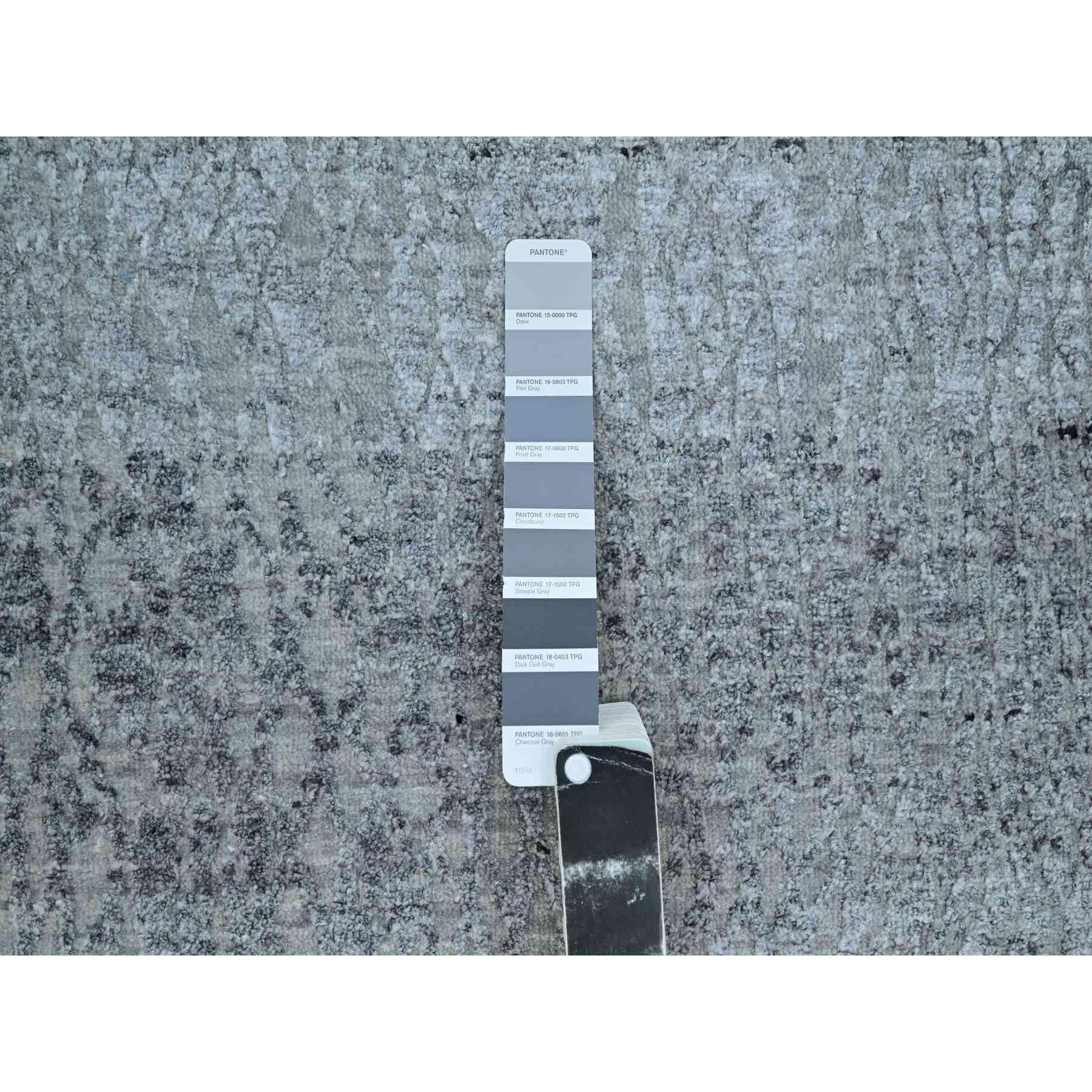 Modern-and-Contemporary-Hand-Knotted-Rug-416680
