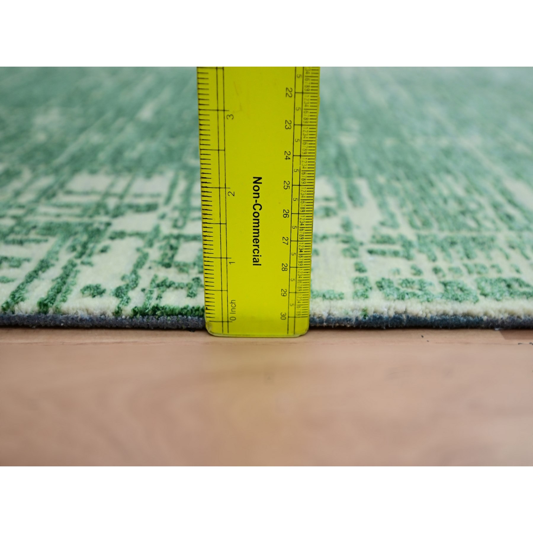 Modern-and-Contemporary-Hand-Knotted-Rug-416720
