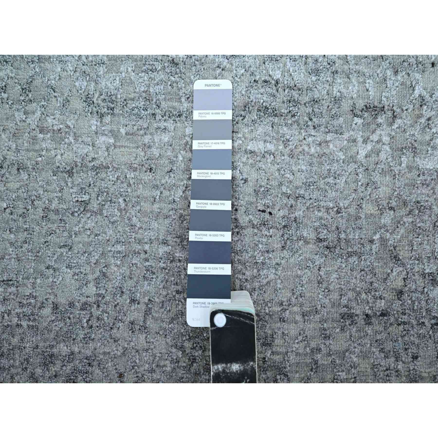 Modern-and-Contemporary-Hand-Knotted-Rug-416750