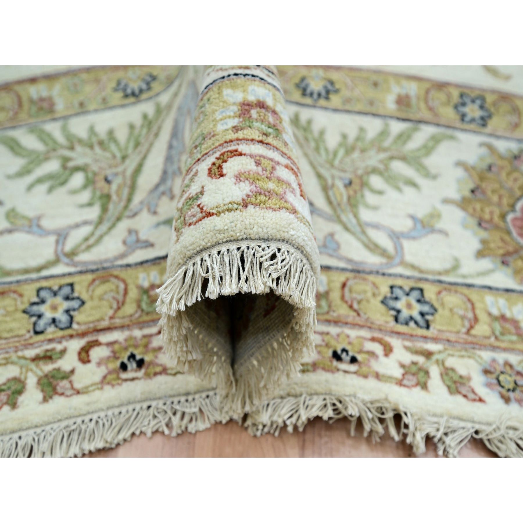 Oushak-And-Peshawar-Hand-Knotted-Rug-416495