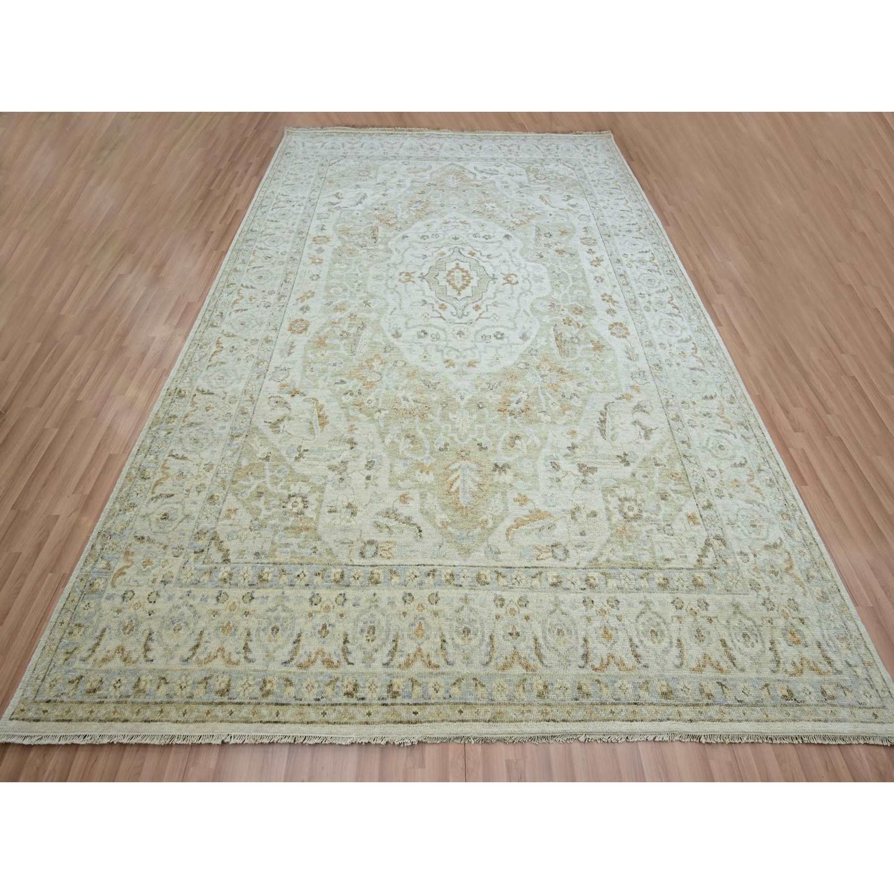 Oushak-And-Peshawar-Hand-Knotted-Rug-416520