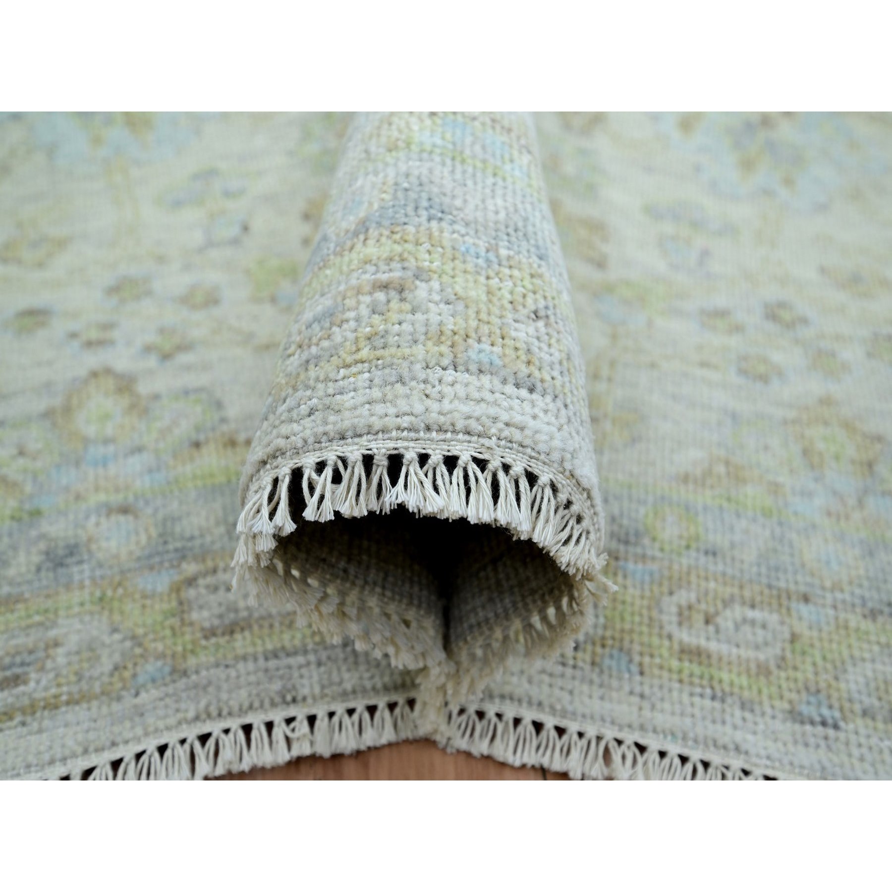 Oushak-And-Peshawar-Hand-Knotted-Rug-416575