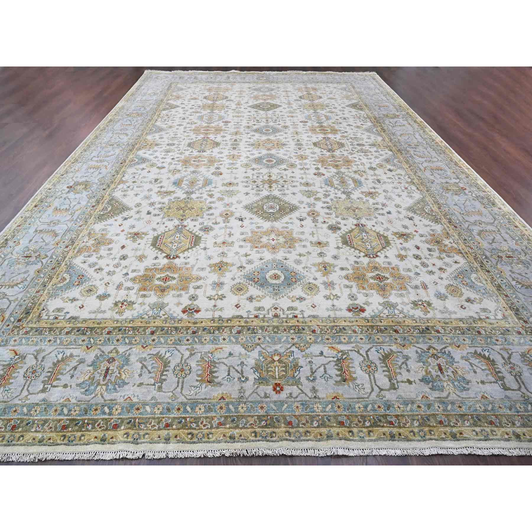 Heriz-Hand-Knotted-Rug-420585