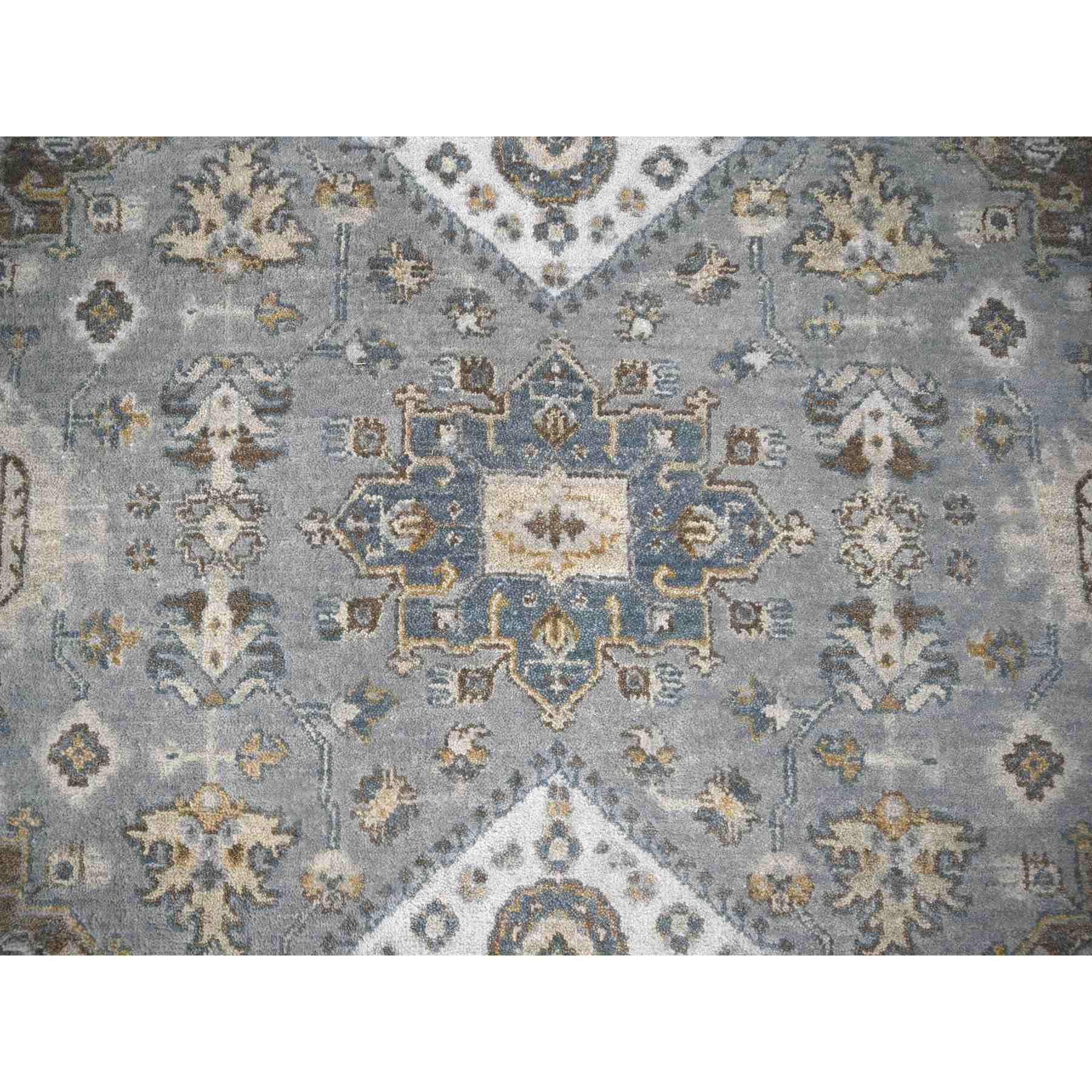 Heriz-Hand-Knotted-Rug-421025