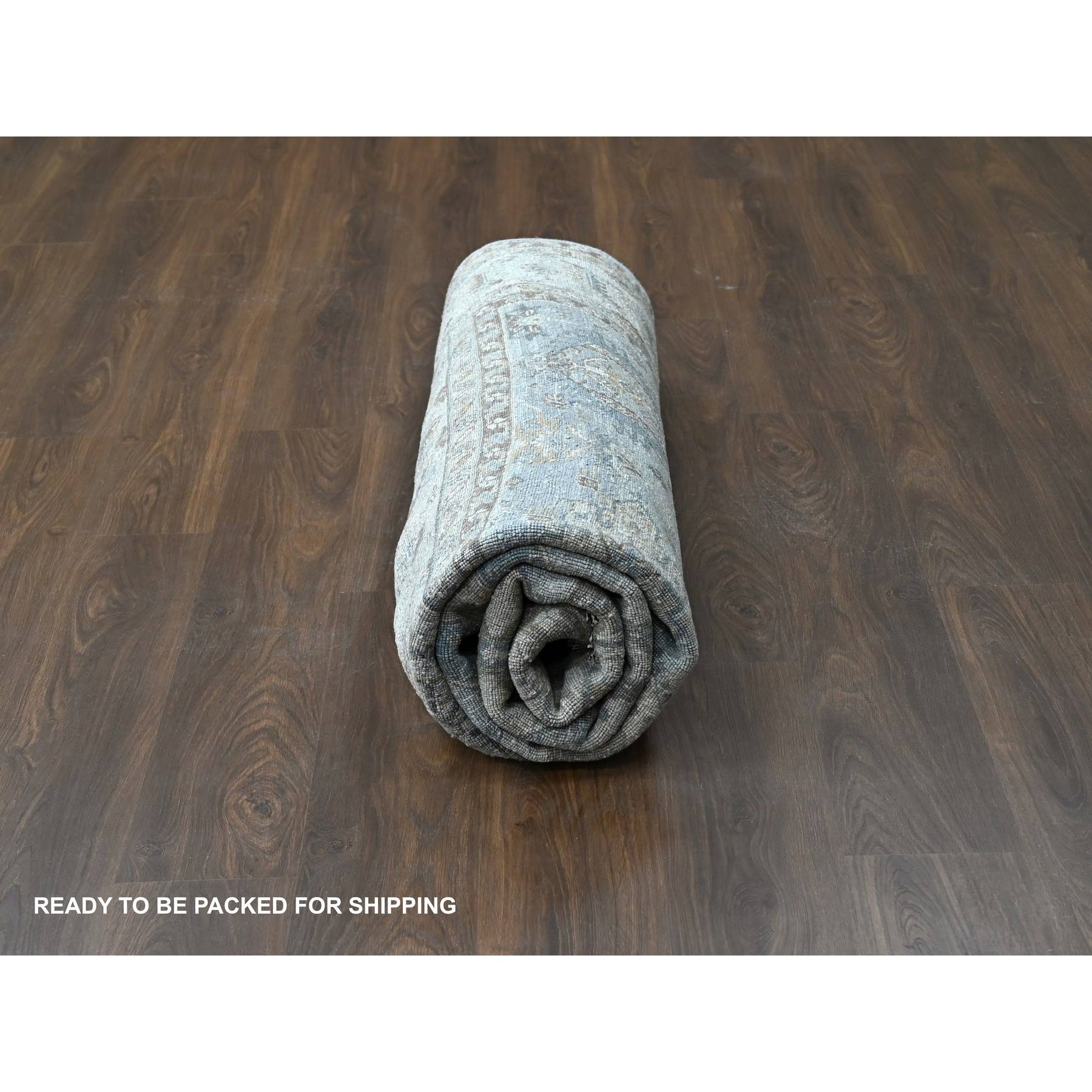 Heriz-Hand-Knotted-Rug-421025