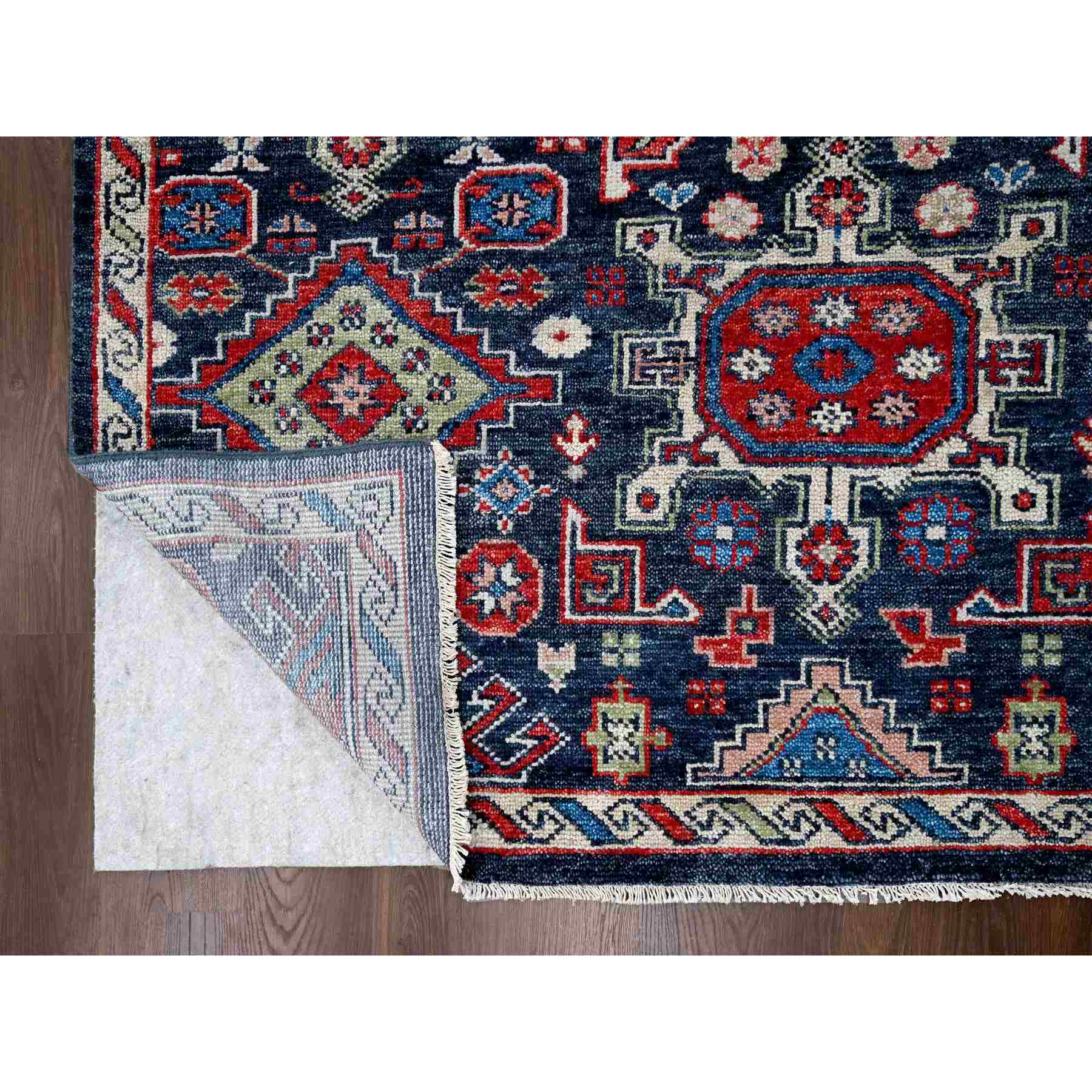 Heriz-Hand-Knotted-Rug-421935