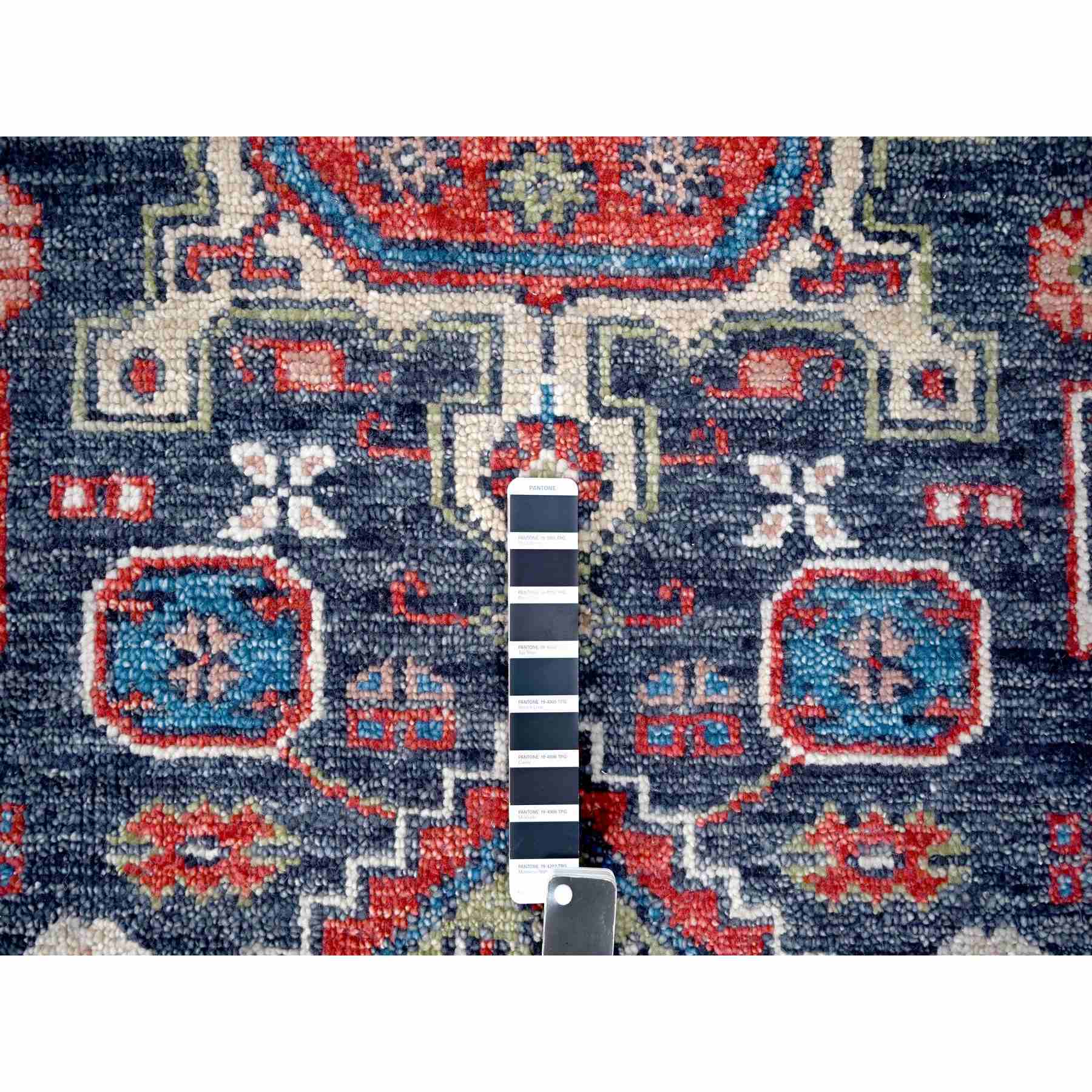 Heriz-Hand-Knotted-Rug-421935