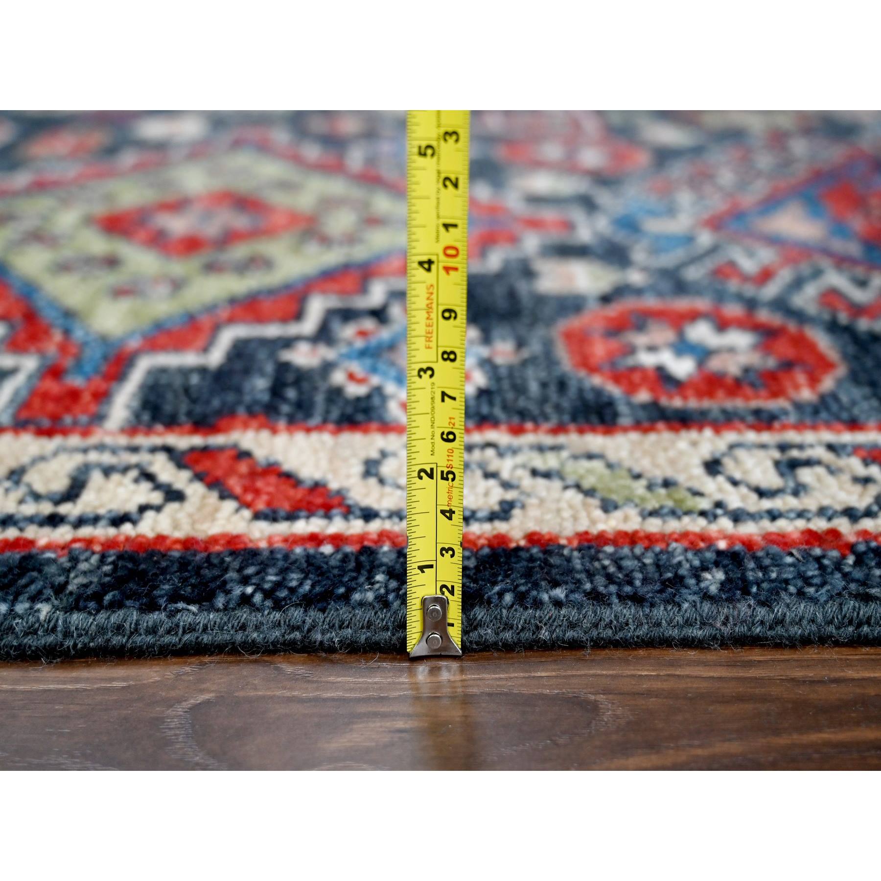 Heriz-Hand-Knotted-Rug-421935