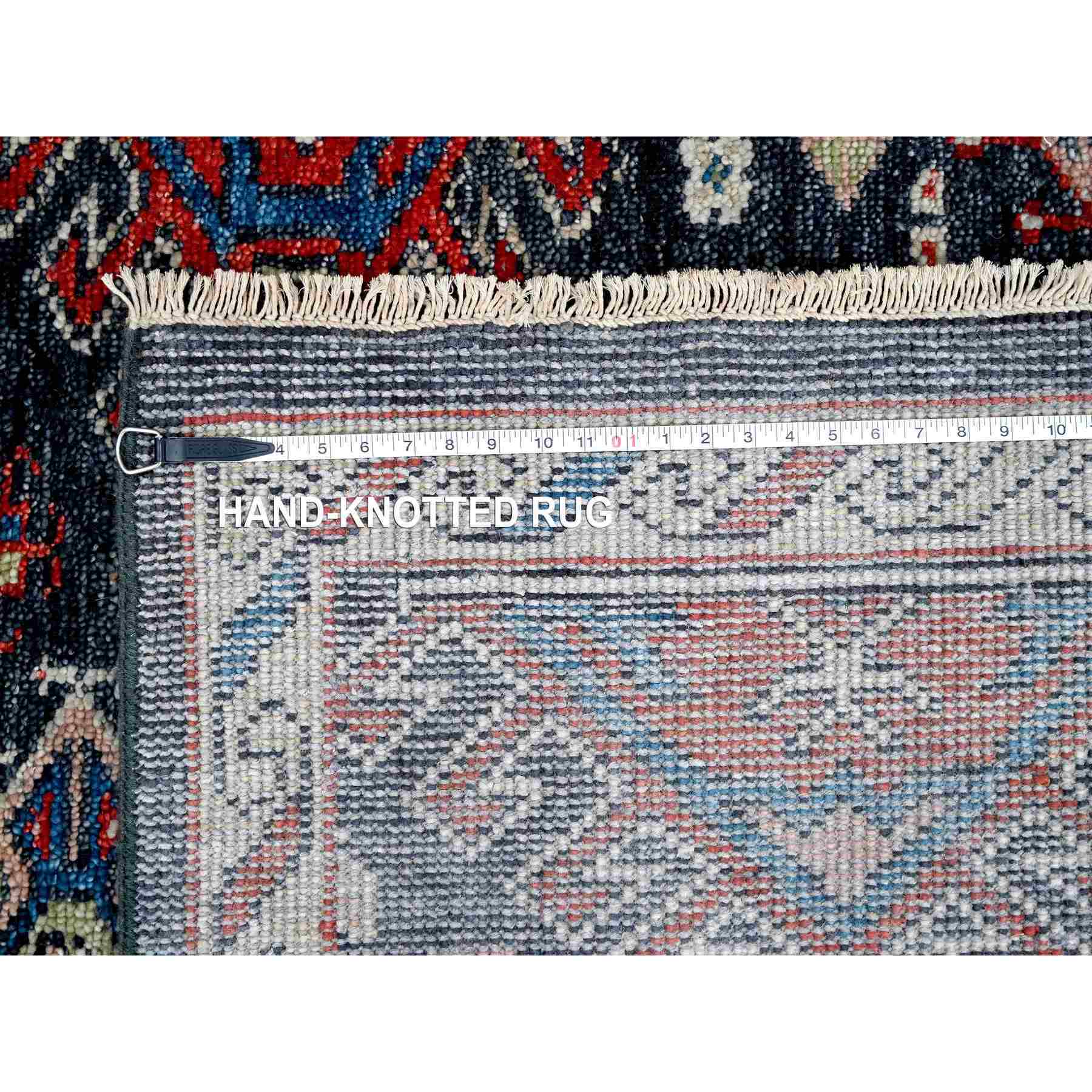 Heriz-Hand-Knotted-Rug-421935