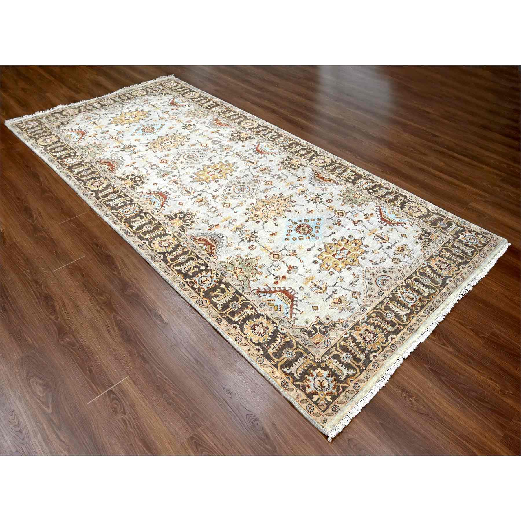 Heriz-Hand-Knotted-Rug-422045