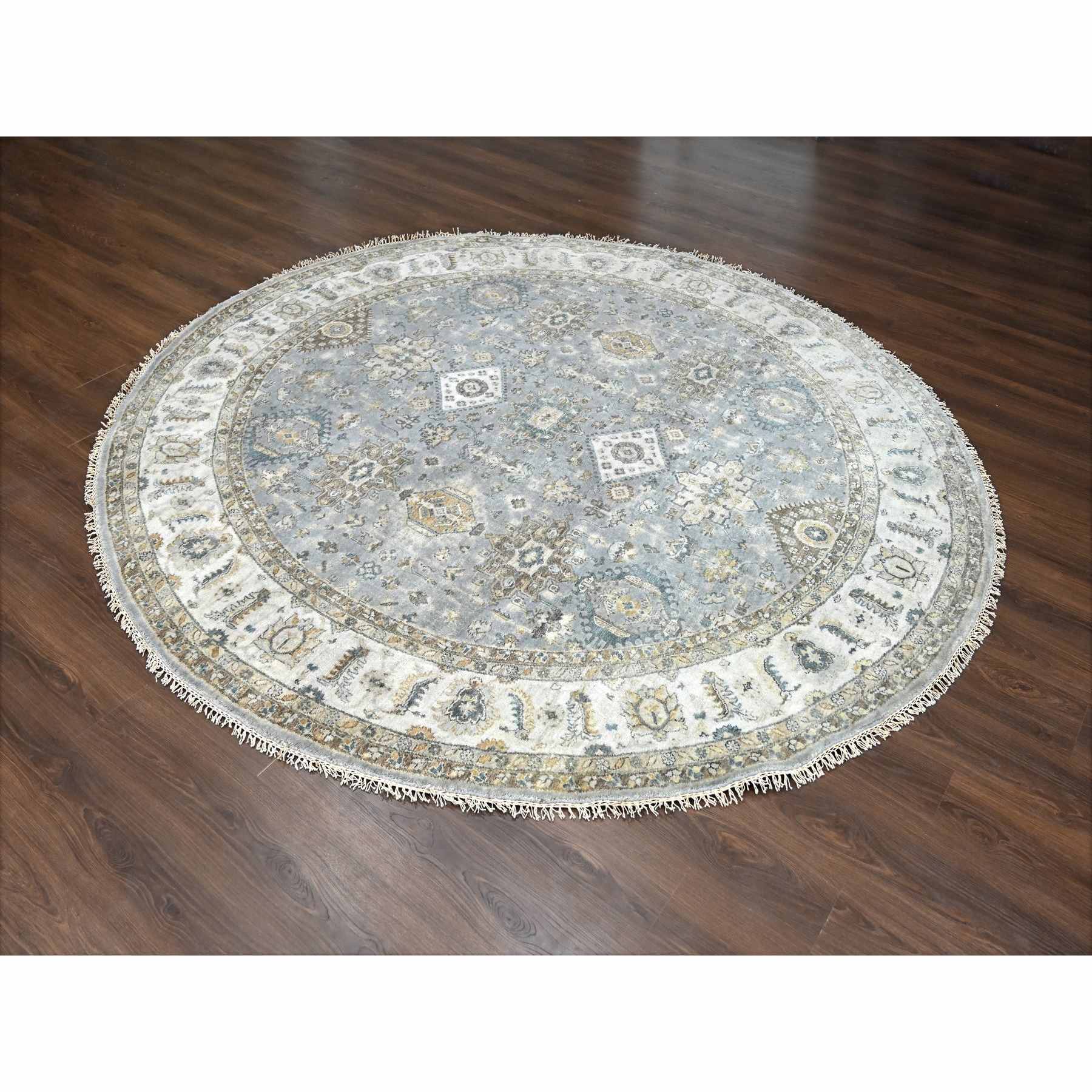 Heriz-Hand-Knotted-Rug-422075