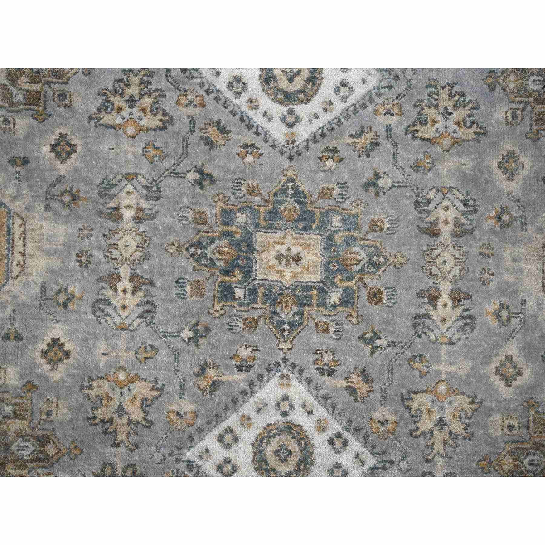 Heriz-Hand-Knotted-Rug-422075