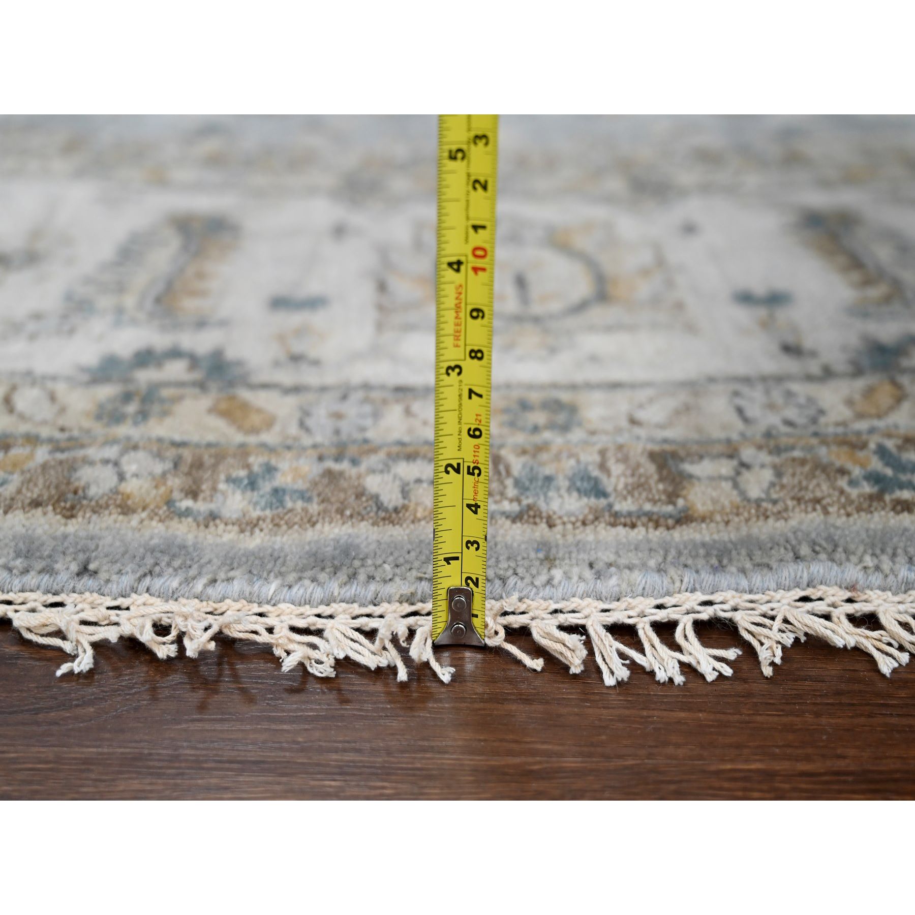 Heriz-Hand-Knotted-Rug-422075