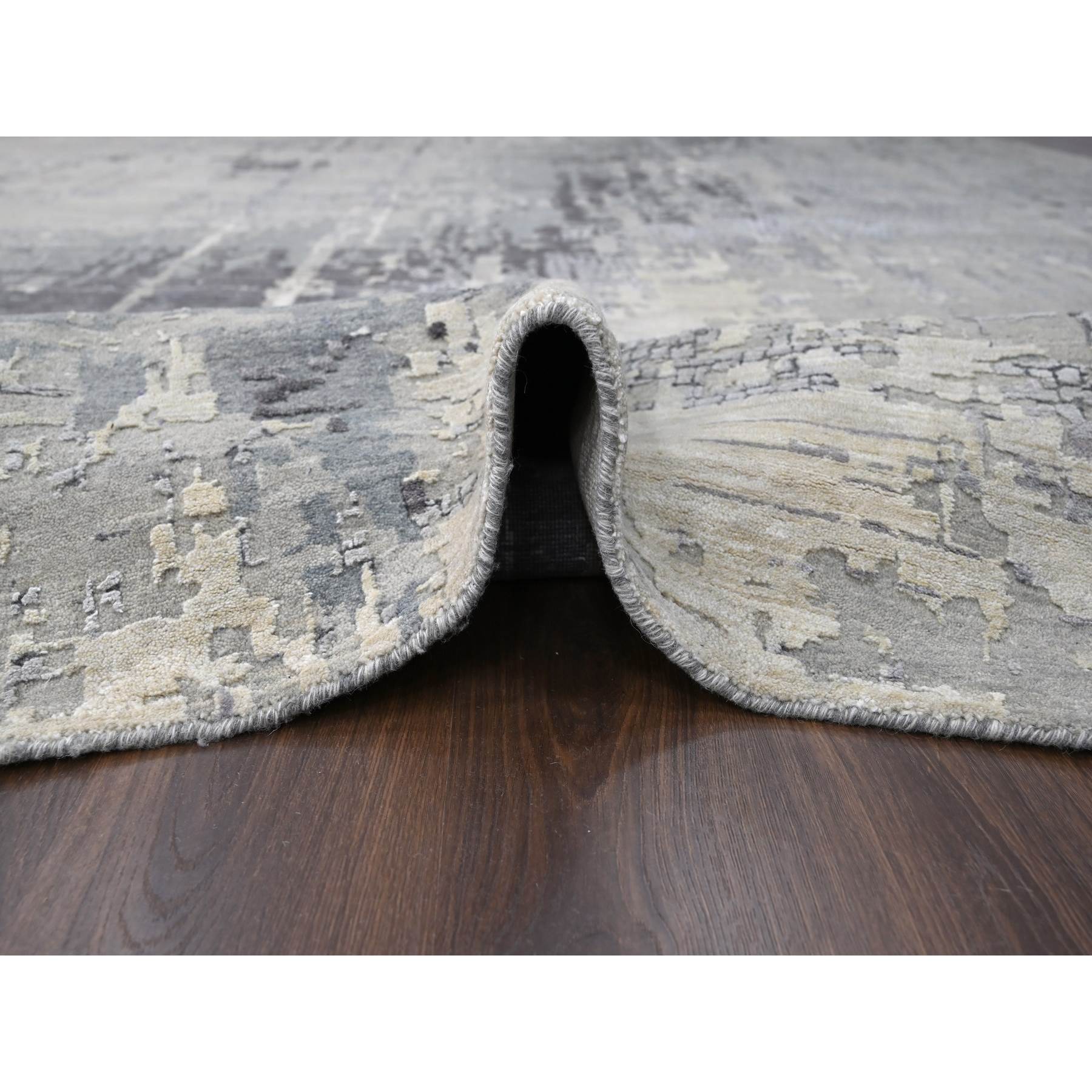 Modern-and-Contemporary-Hand-Knotted-Rug-420155