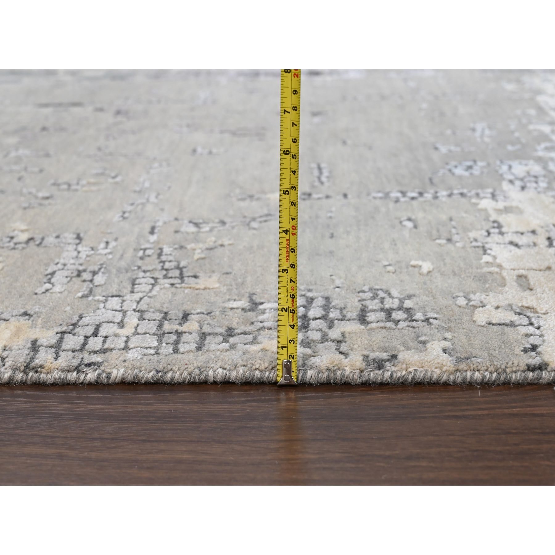 Modern-and-Contemporary-Hand-Knotted-Rug-420155