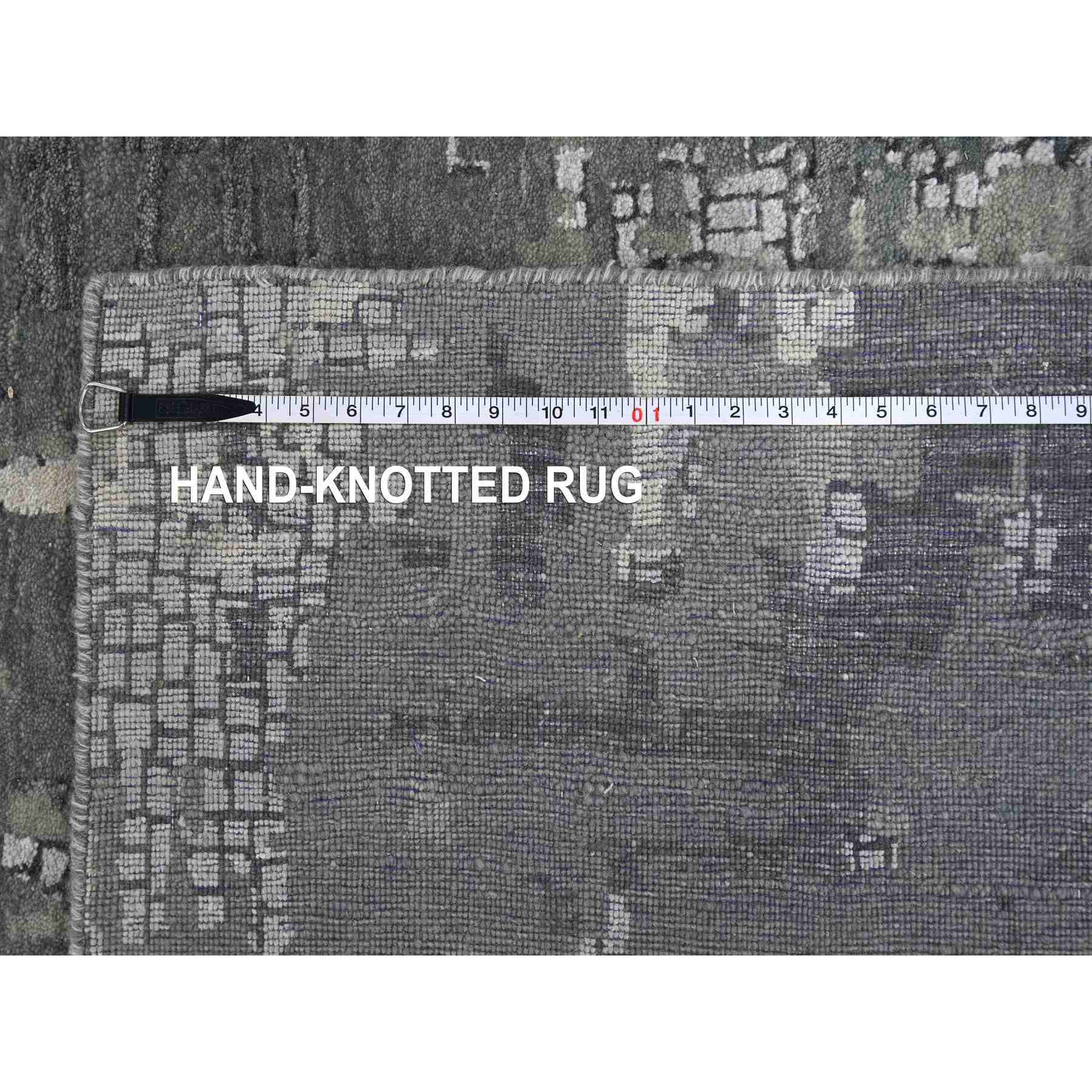 Modern-and-Contemporary-Hand-Knotted-Rug-420155