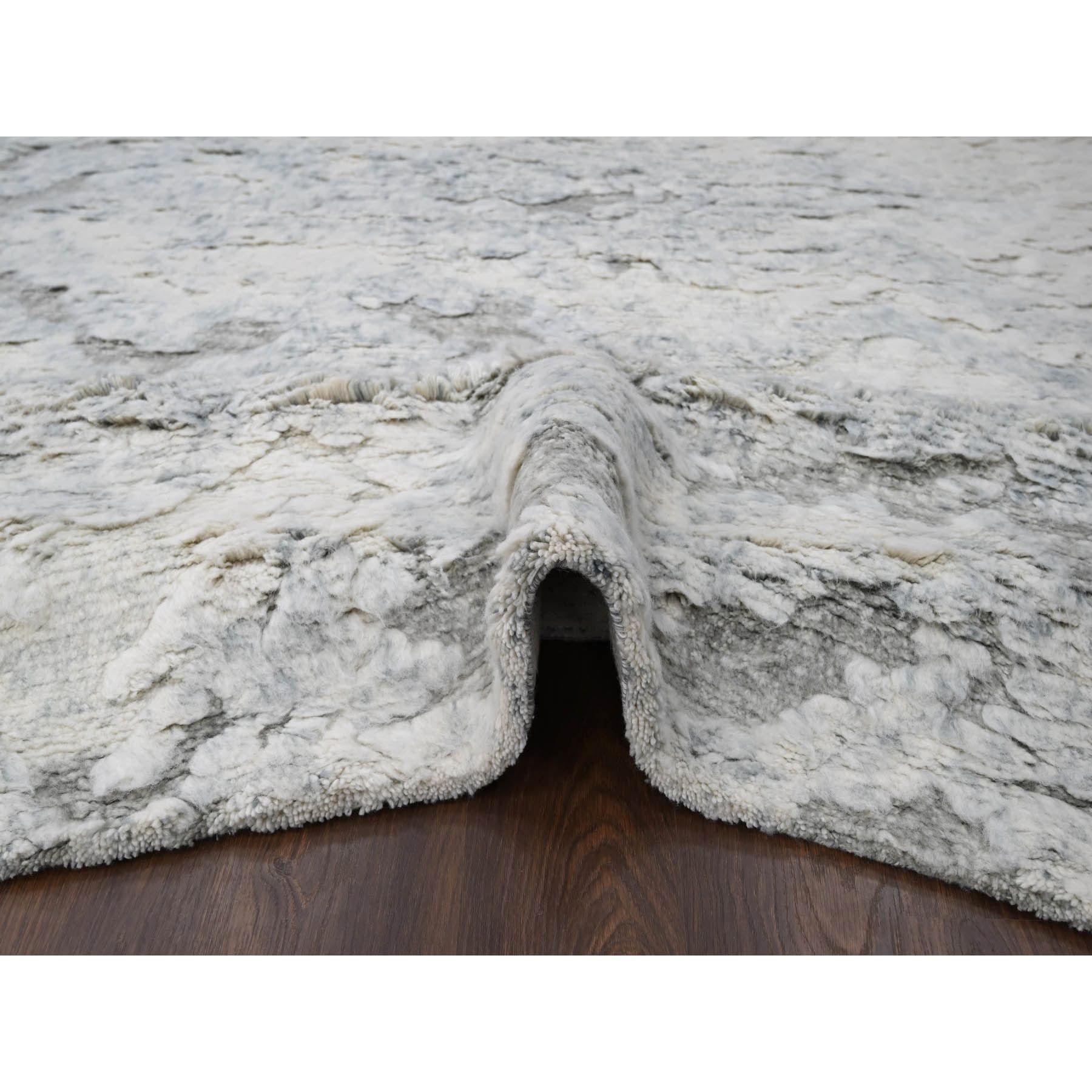 Modern-and-Contemporary-Hand-Knotted-Rug-420455