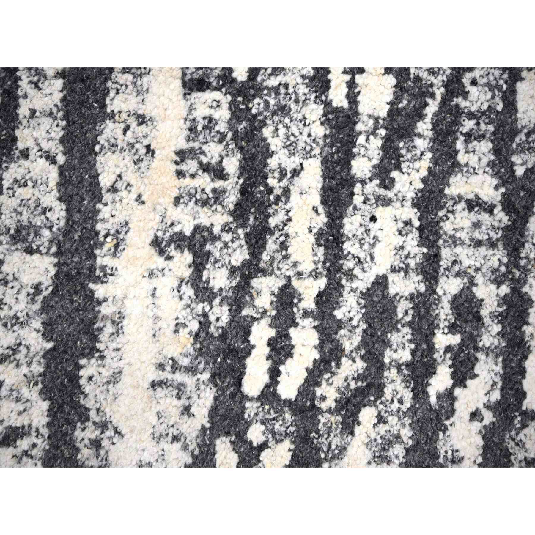 Modern-and-Contemporary-Hand-Knotted-Rug-420900