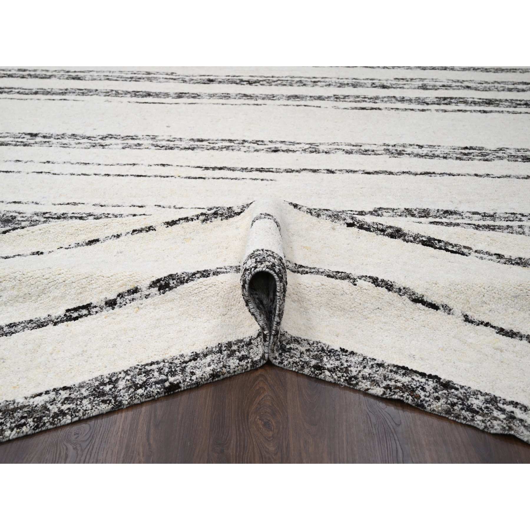 Modern-and-Contemporary-Hand-Knotted-Rug-420950