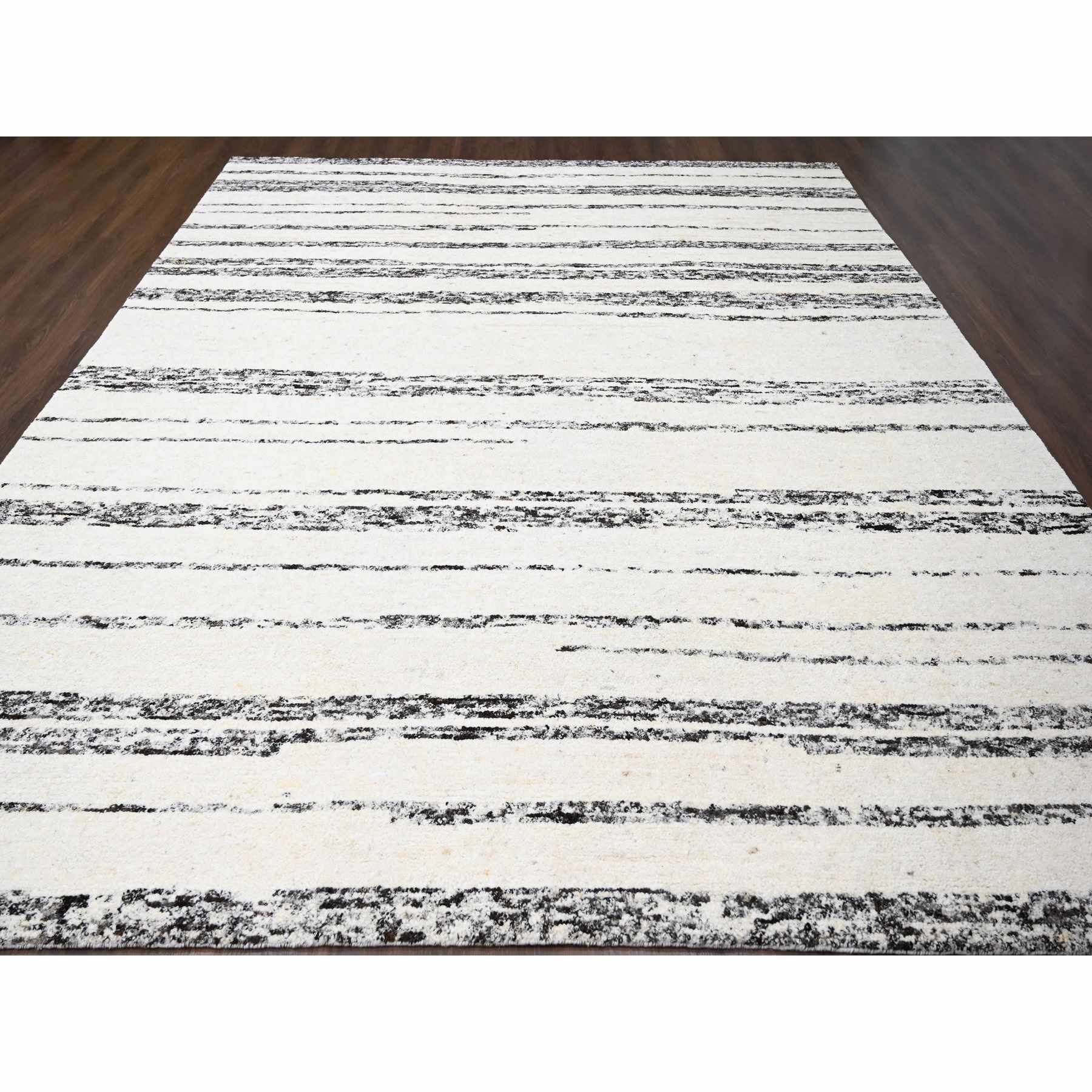 Modern-and-Contemporary-Hand-Knotted-Rug-420955