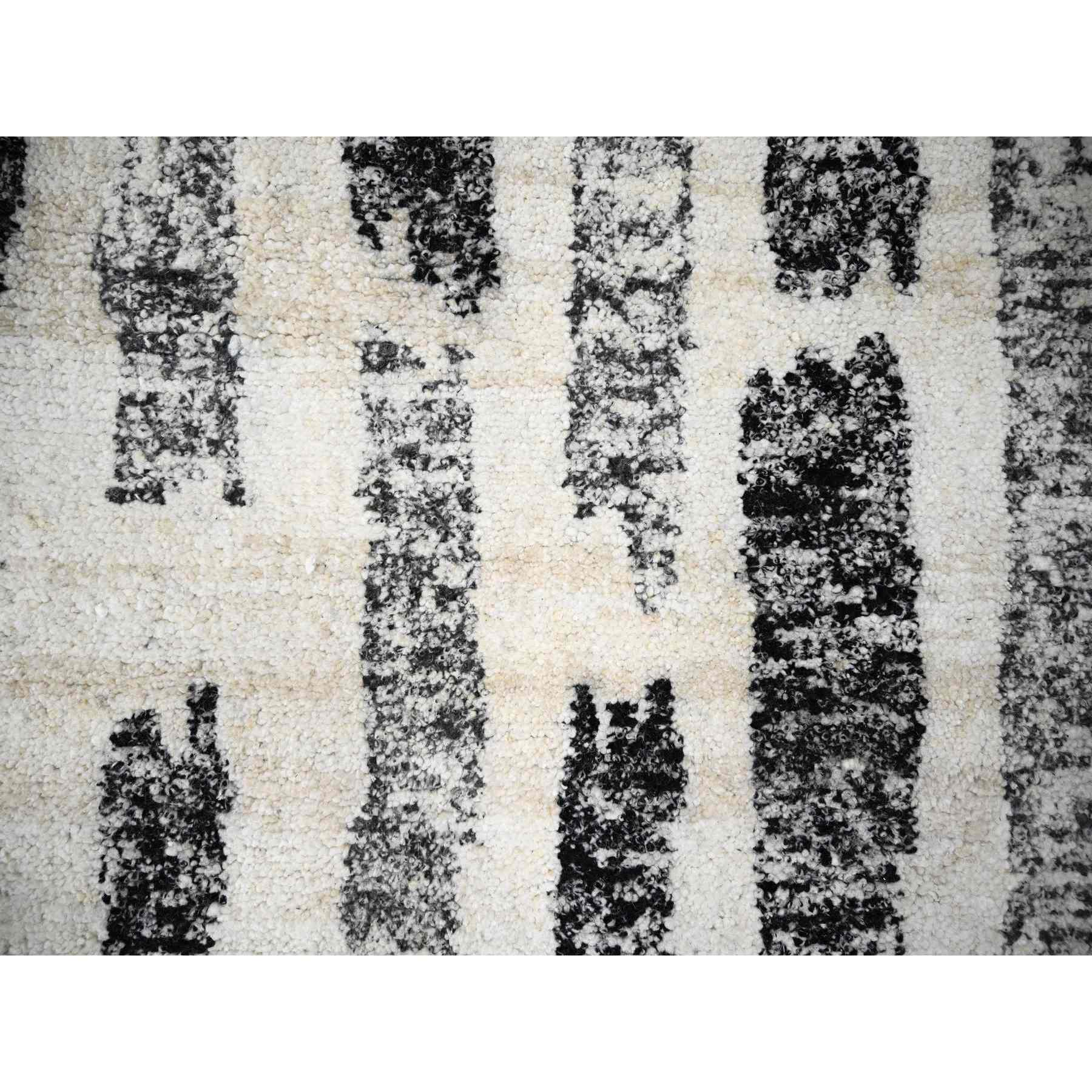 Modern-and-Contemporary-Hand-Knotted-Rug-421035