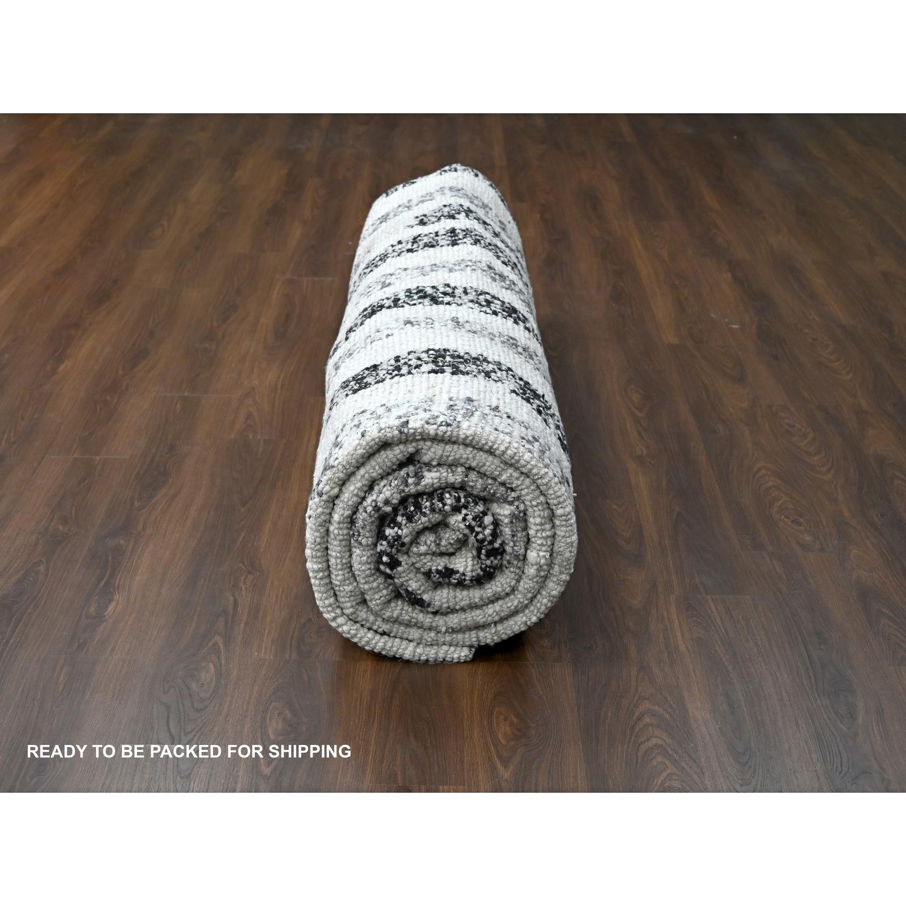 Modern-and-Contemporary-Hand-Knotted-Rug-421035