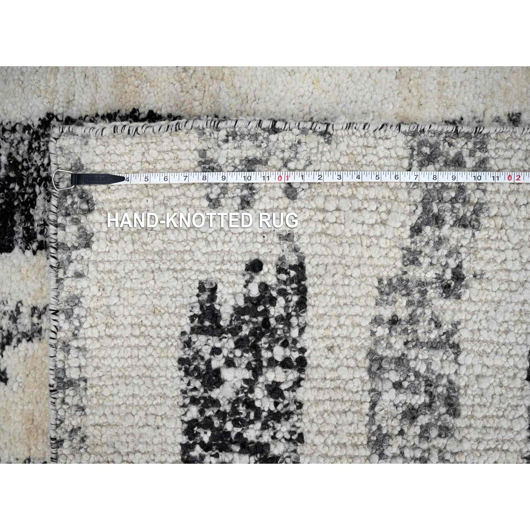 Modern-and-Contemporary-Hand-Knotted-Rug-421035