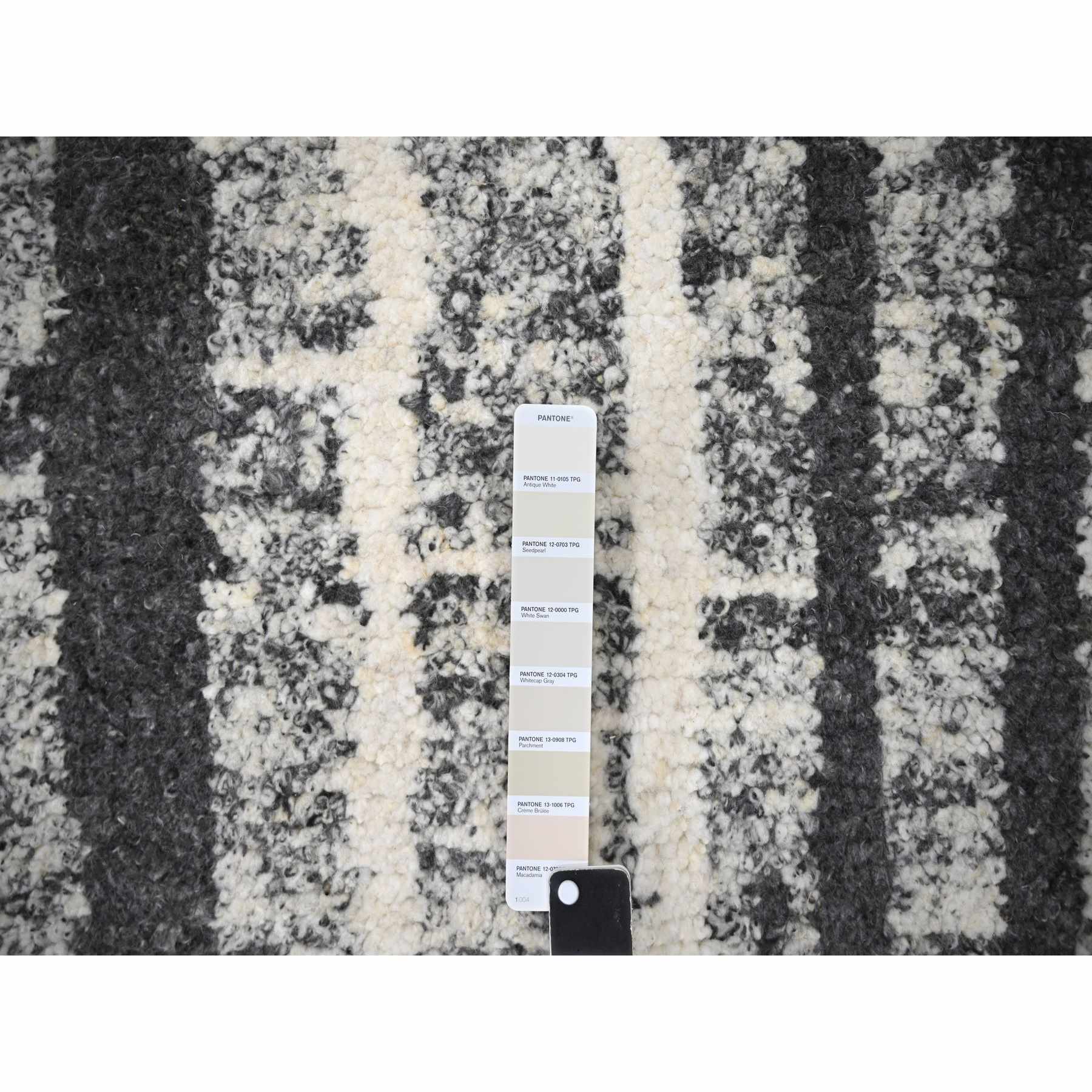 Modern-and-Contemporary-Hand-Knotted-Rug-421045