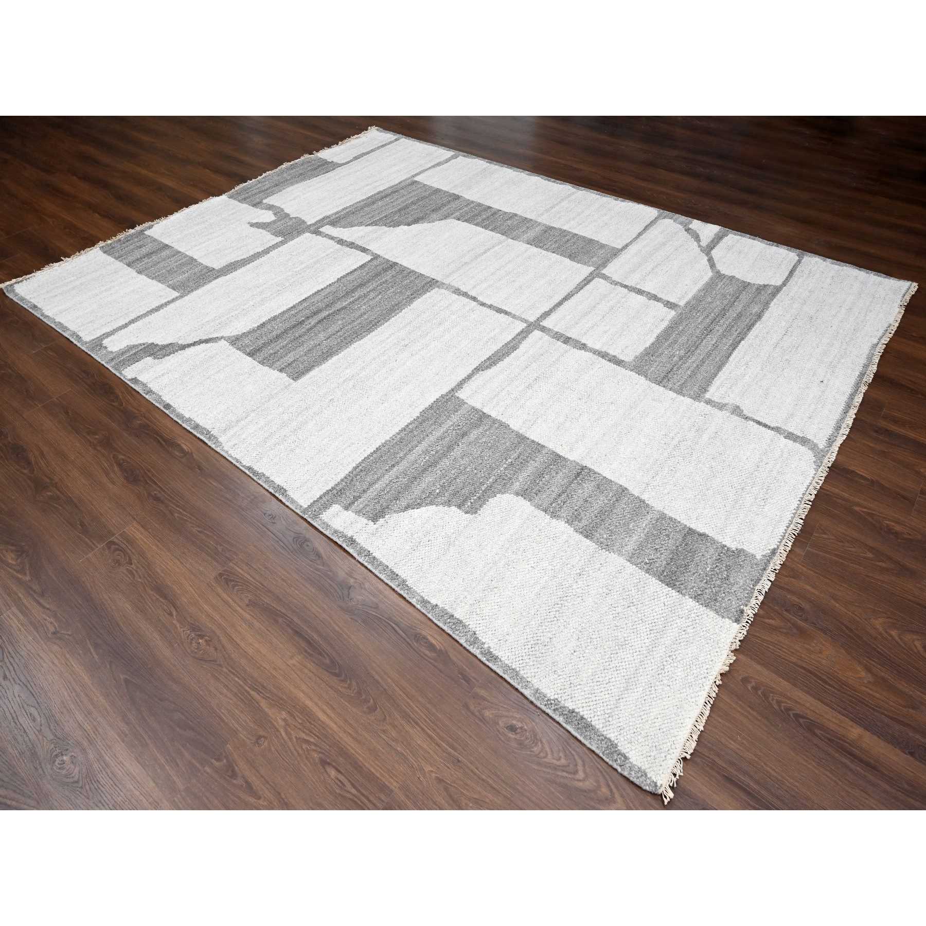 Modern-and-Contemporary-Hand-Knotted-Rug-421660