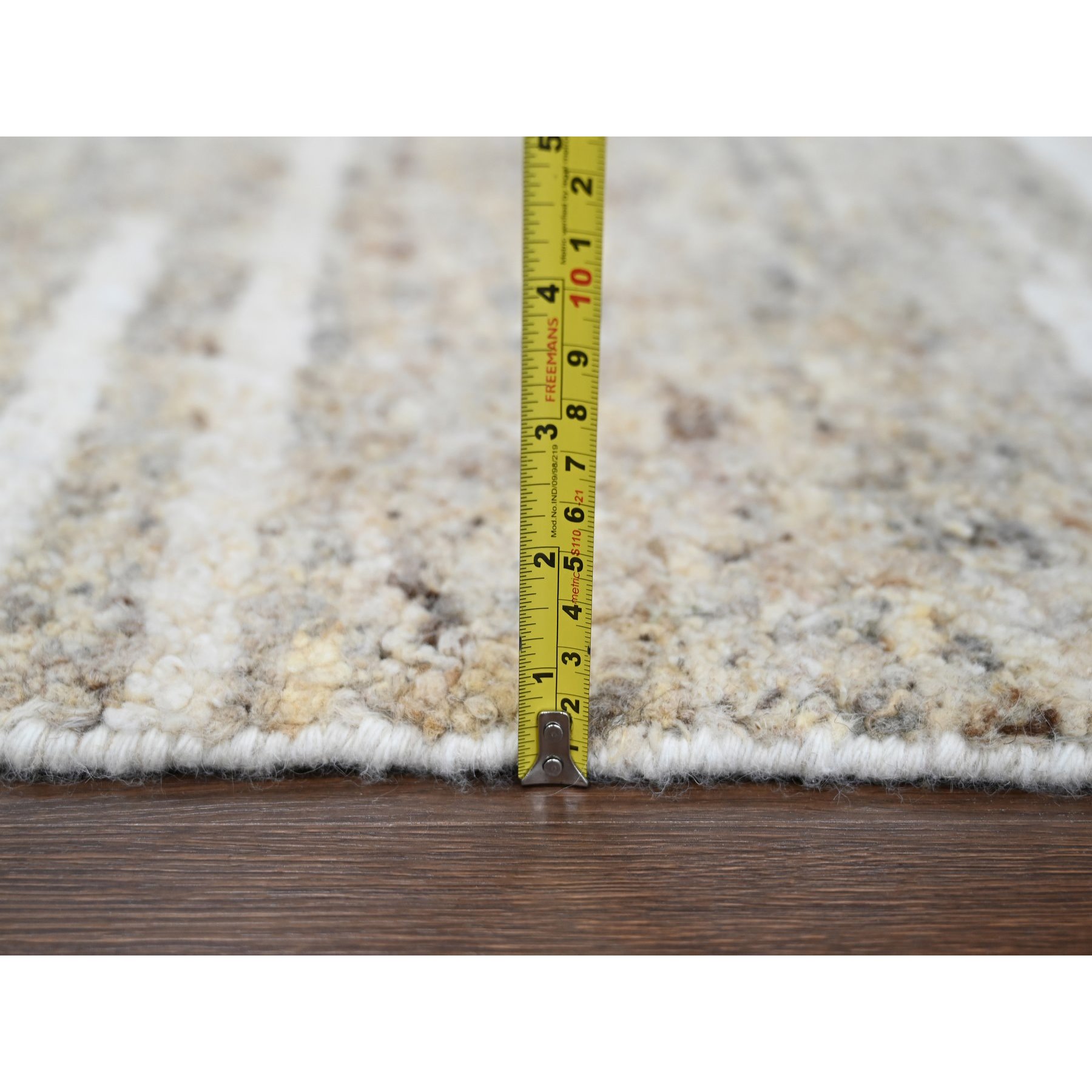 Modern-and-Contemporary-Hand-Knotted-Rug-422165