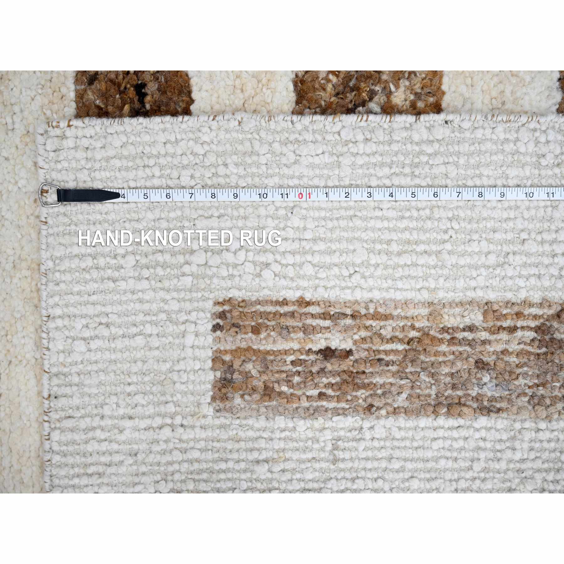Modern-and-Contemporary-Hand-Knotted-Rug-422210