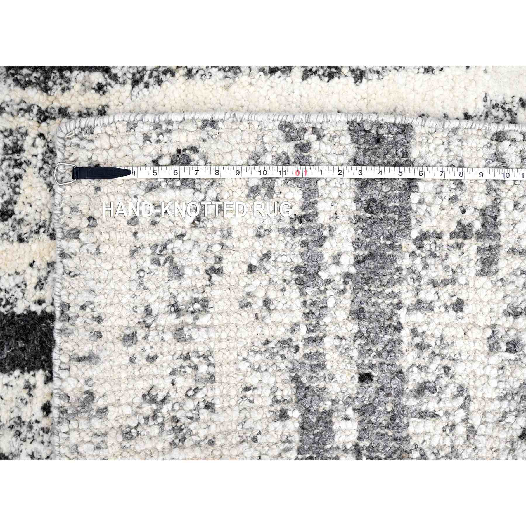 Modern-and-Contemporary-Hand-Knotted-Rug-422230