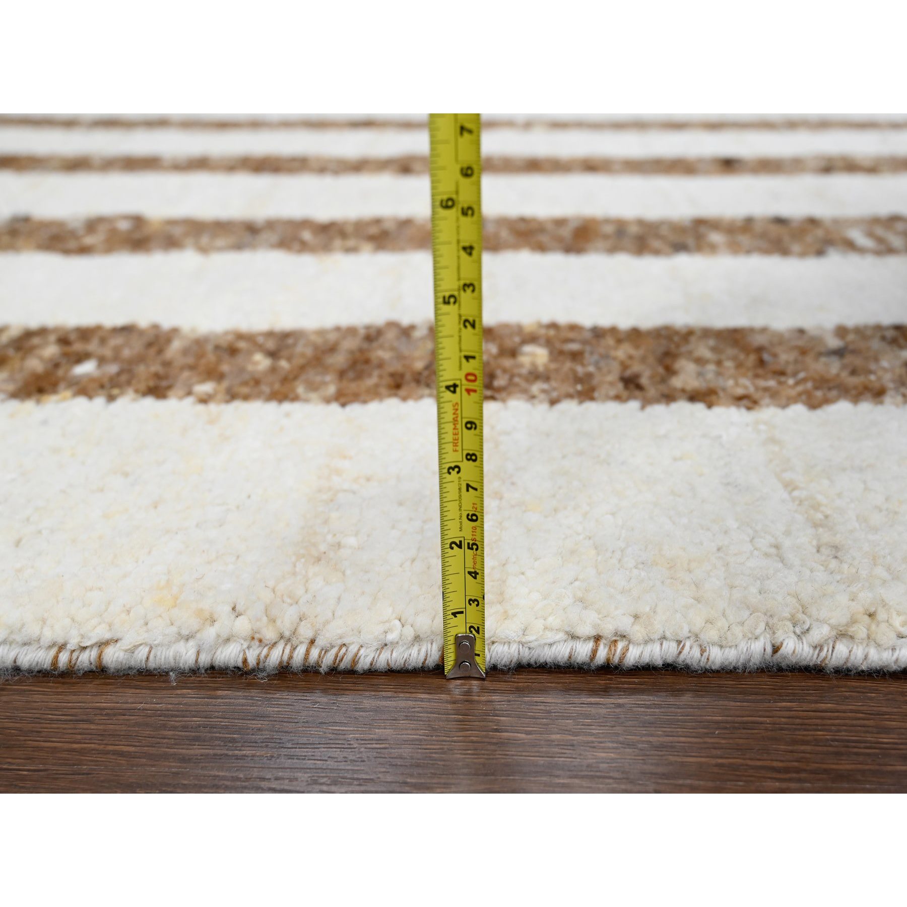 Modern-and-Contemporary-Hand-Knotted-Rug-422310