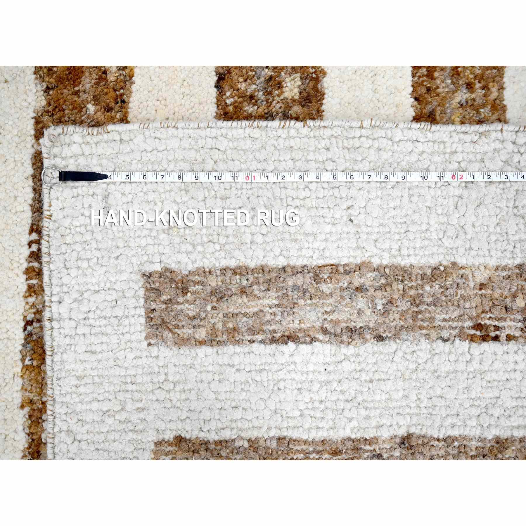 Modern-and-Contemporary-Hand-Knotted-Rug-422310