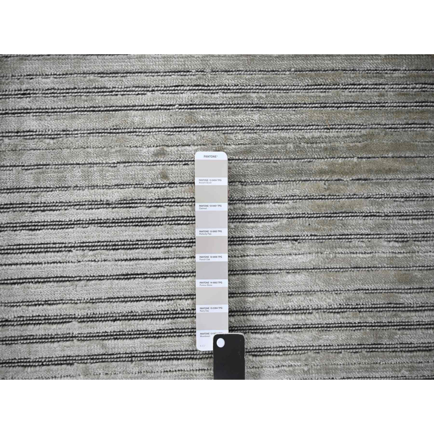 Modern-and-Contemporary-Hand-Loomed-Rug-420825
