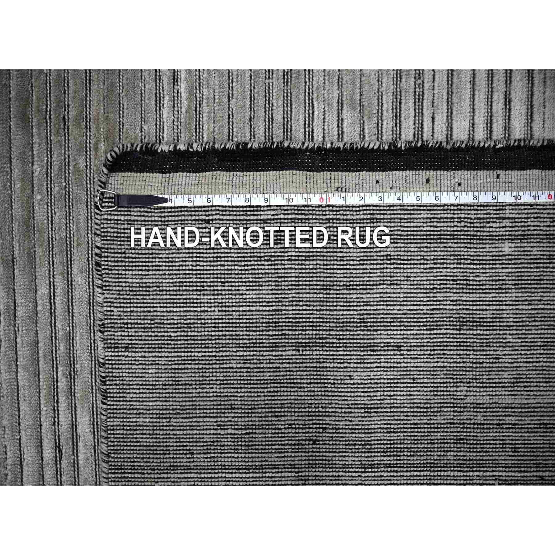 Modern-and-Contemporary-Hand-Loomed-Rug-420980