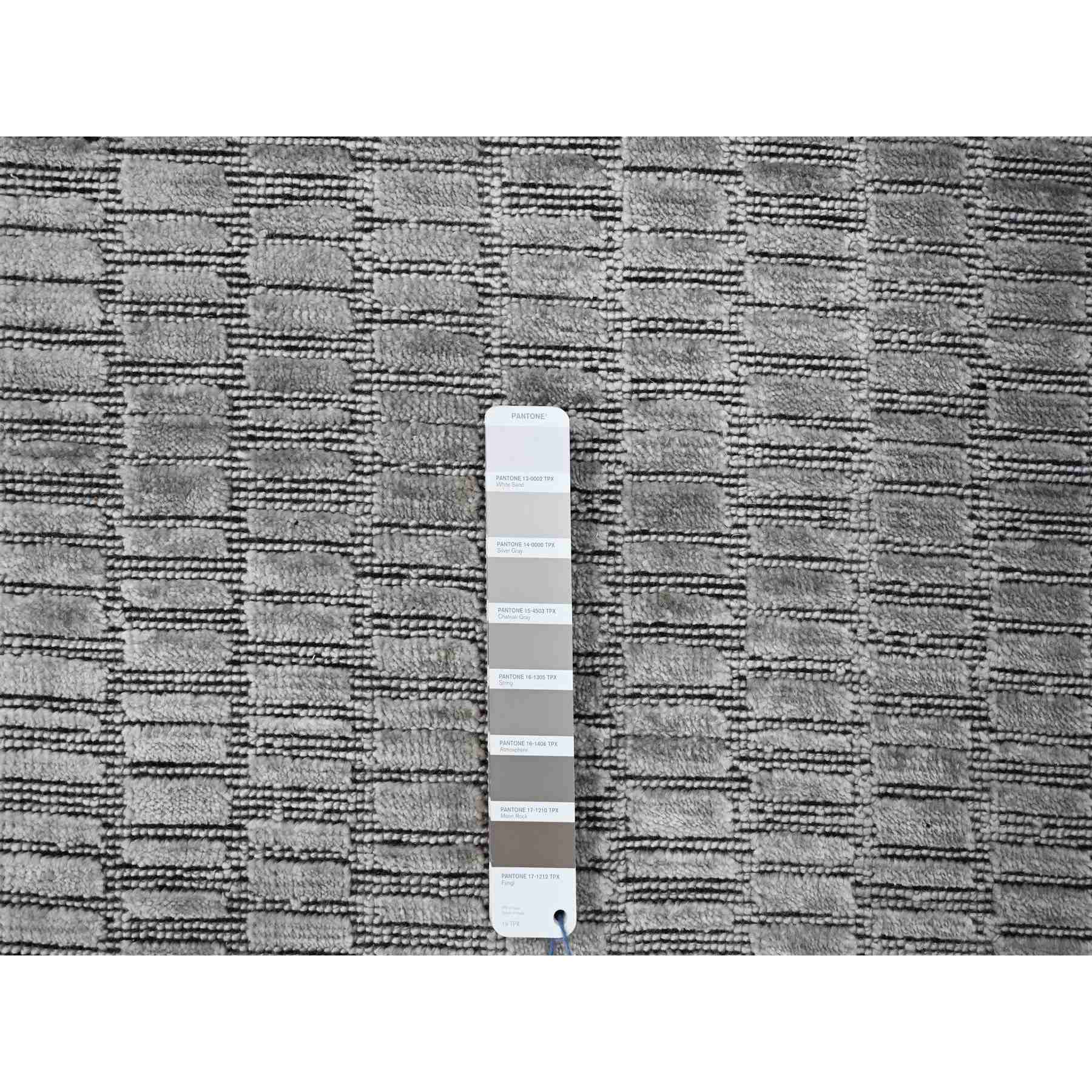Modern-and-Contemporary-Hand-Loomed-Rug-421360
