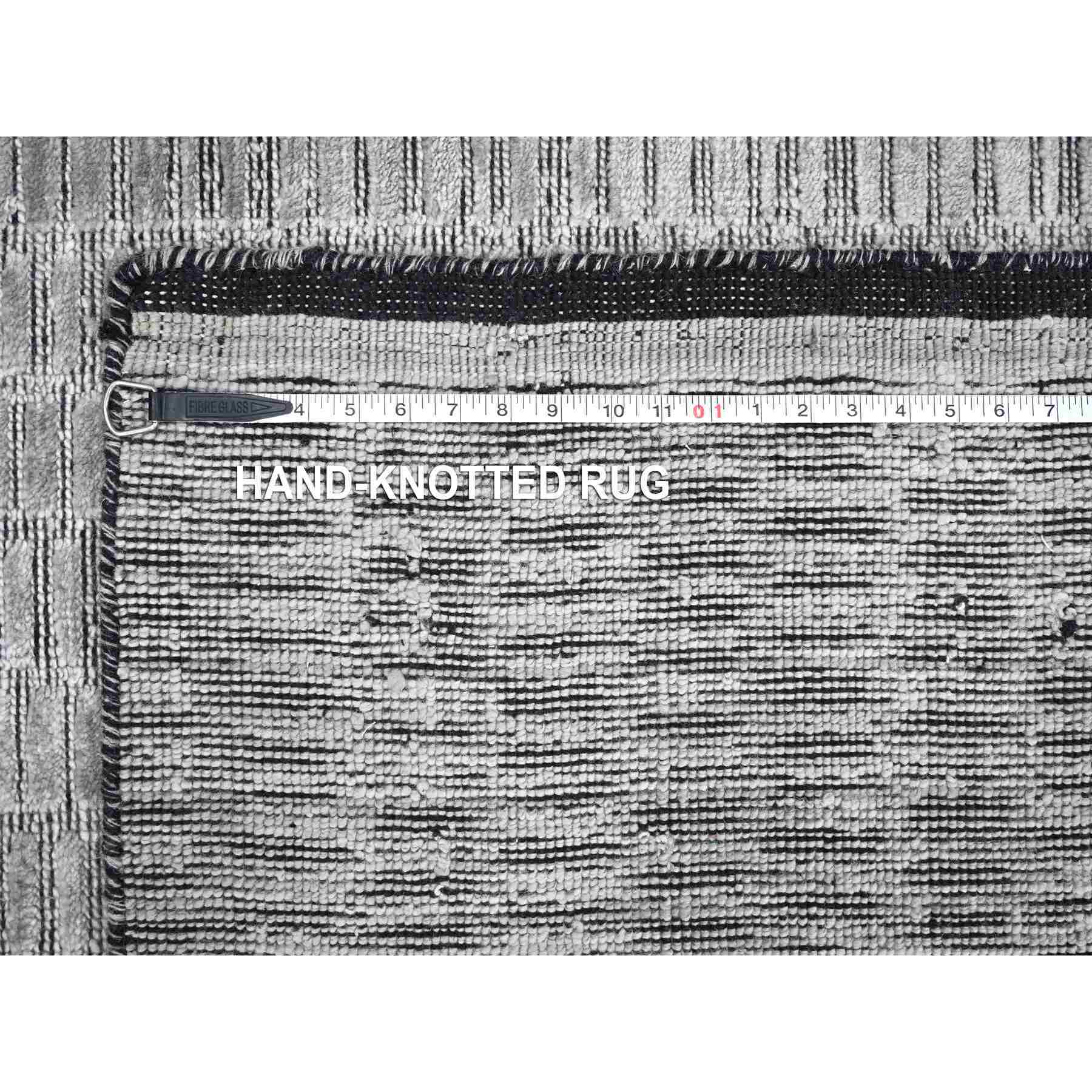 Modern-and-Contemporary-Hand-Loomed-Rug-421360