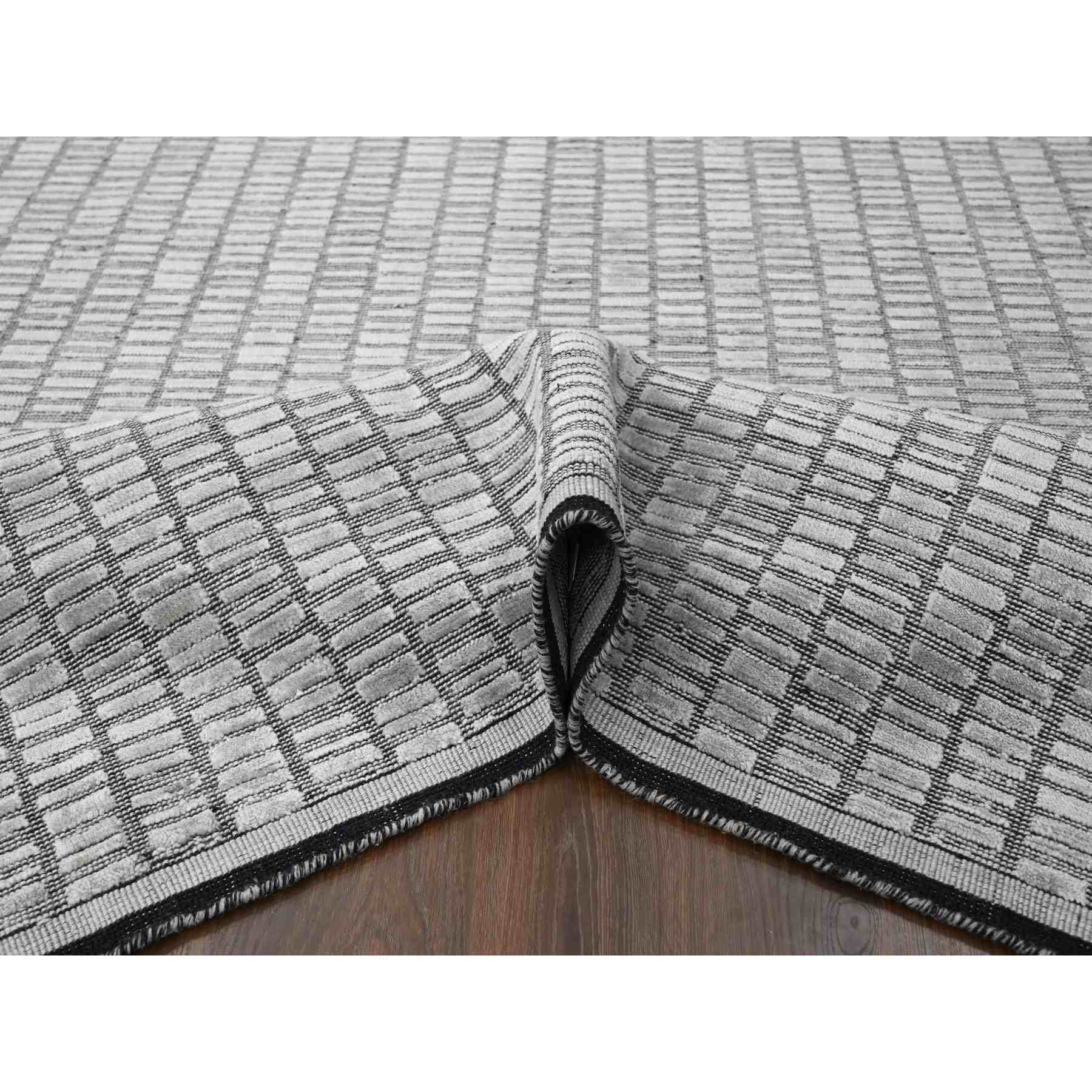 Modern-and-Contemporary-Hand-Loomed-Rug-421535