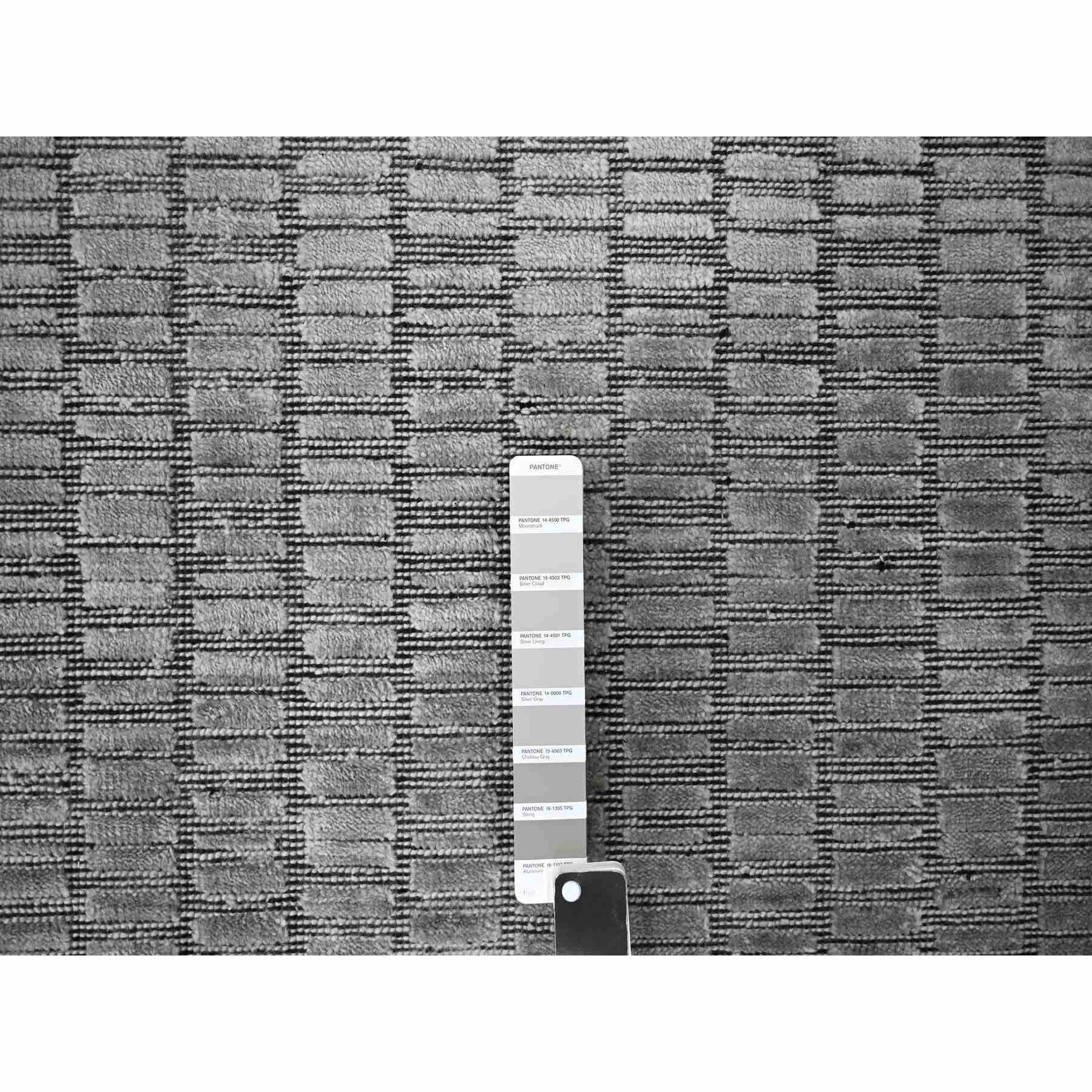 Modern-and-Contemporary-Hand-Loomed-Rug-421535