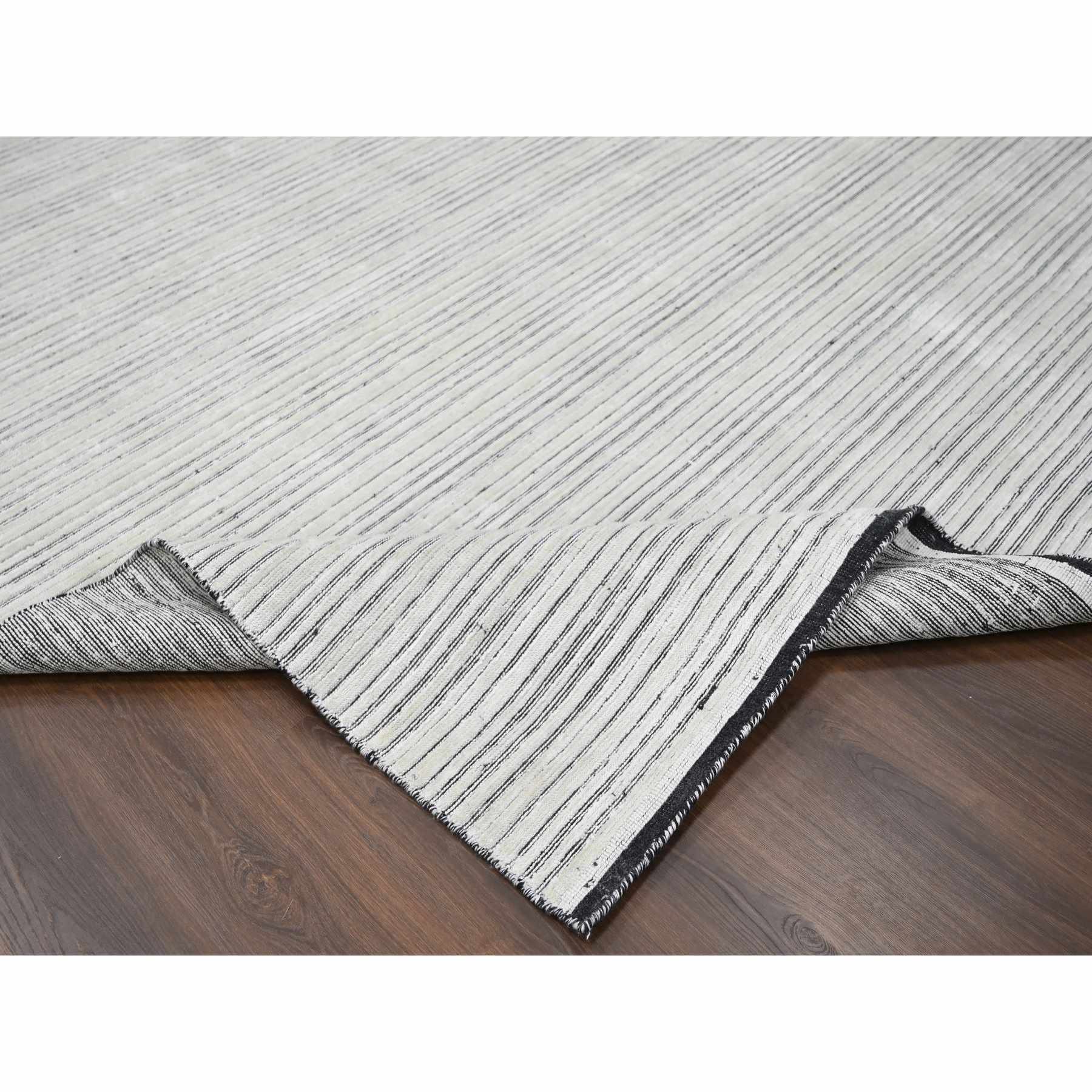 Modern-and-Contemporary-Hand-Loomed-Rug-421970