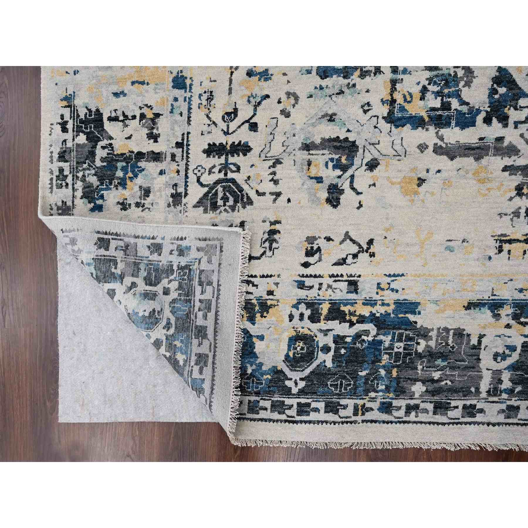 Transitional-Hand-Knotted-Rug-421510