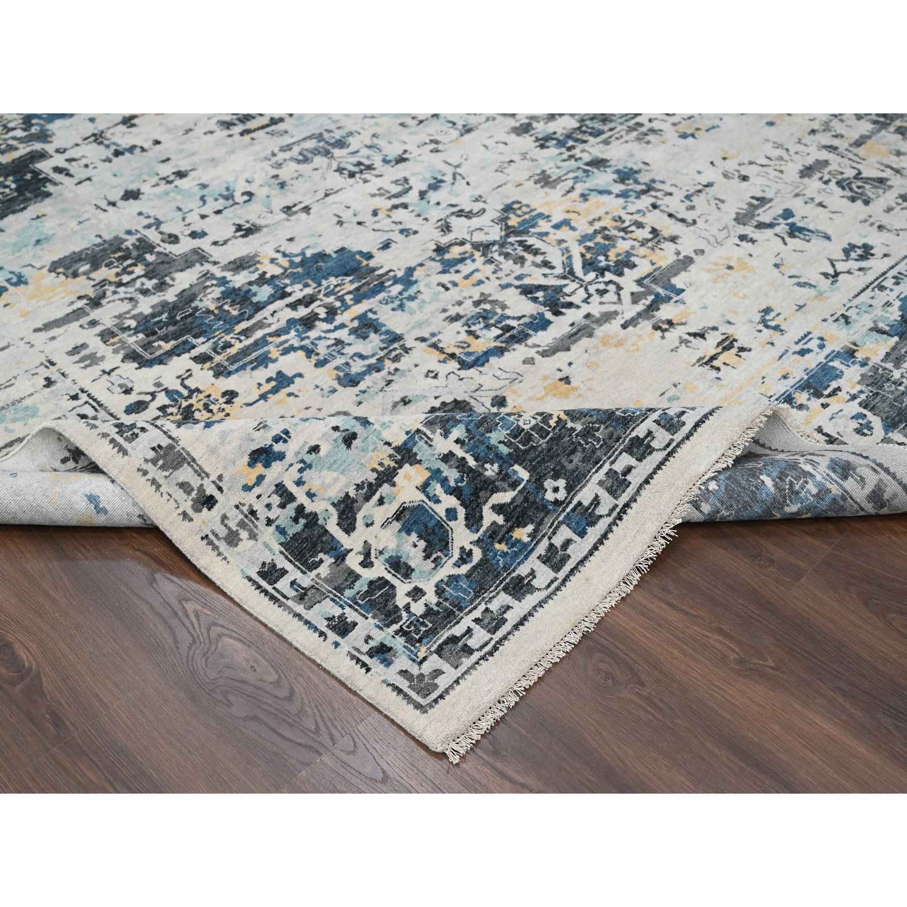 Transitional-Hand-Knotted-Rug-421510