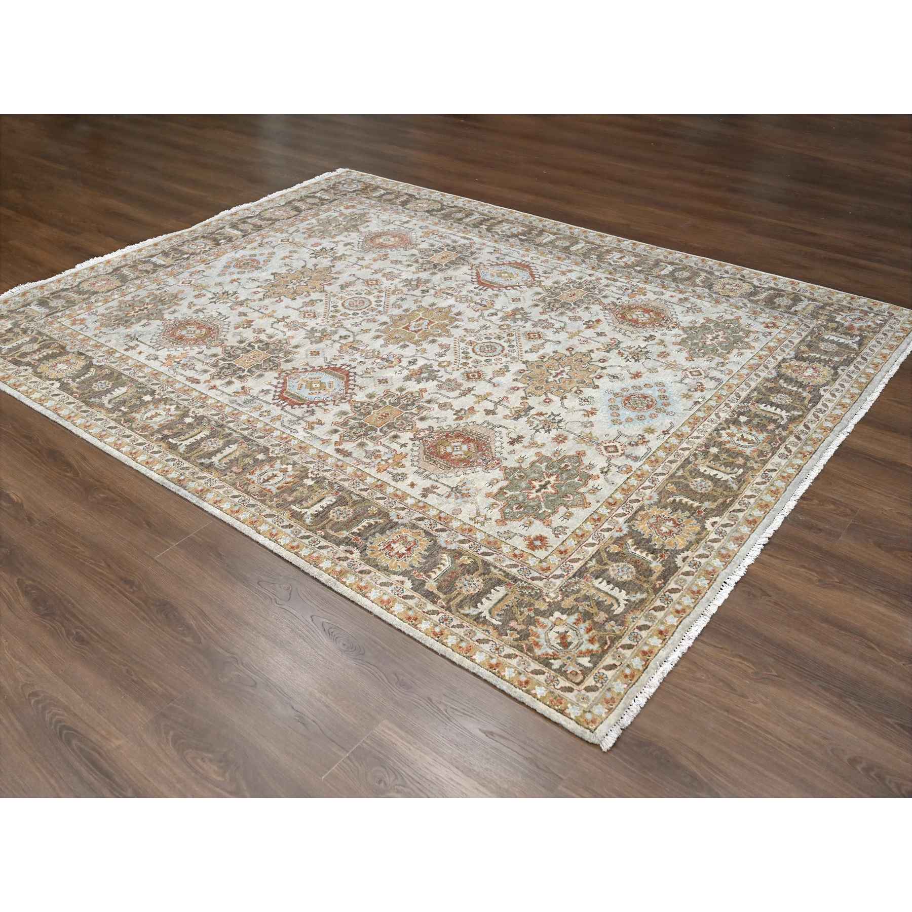Heriz-Hand-Knotted-Rug-422635