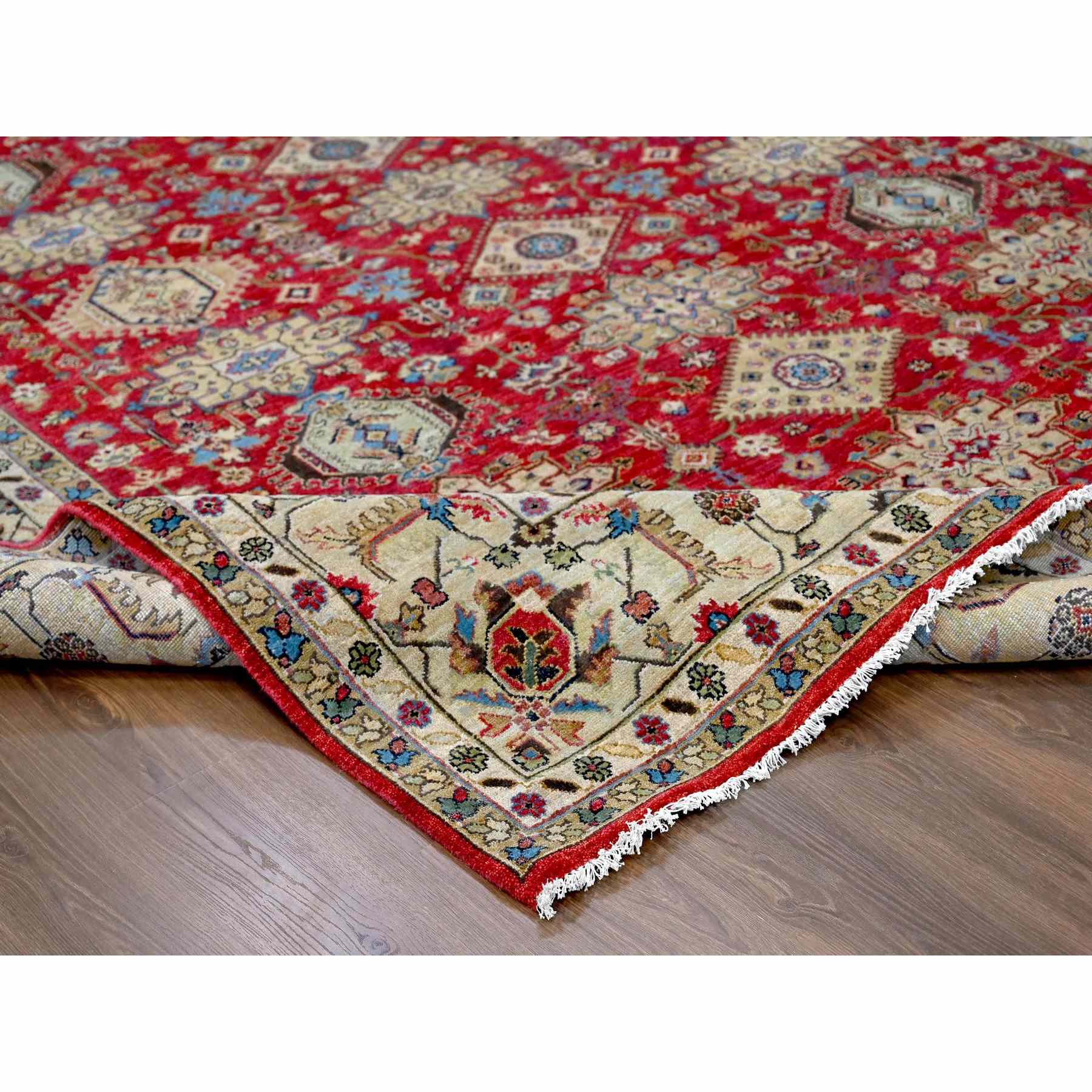 Heriz-Hand-Knotted-Rug-422660