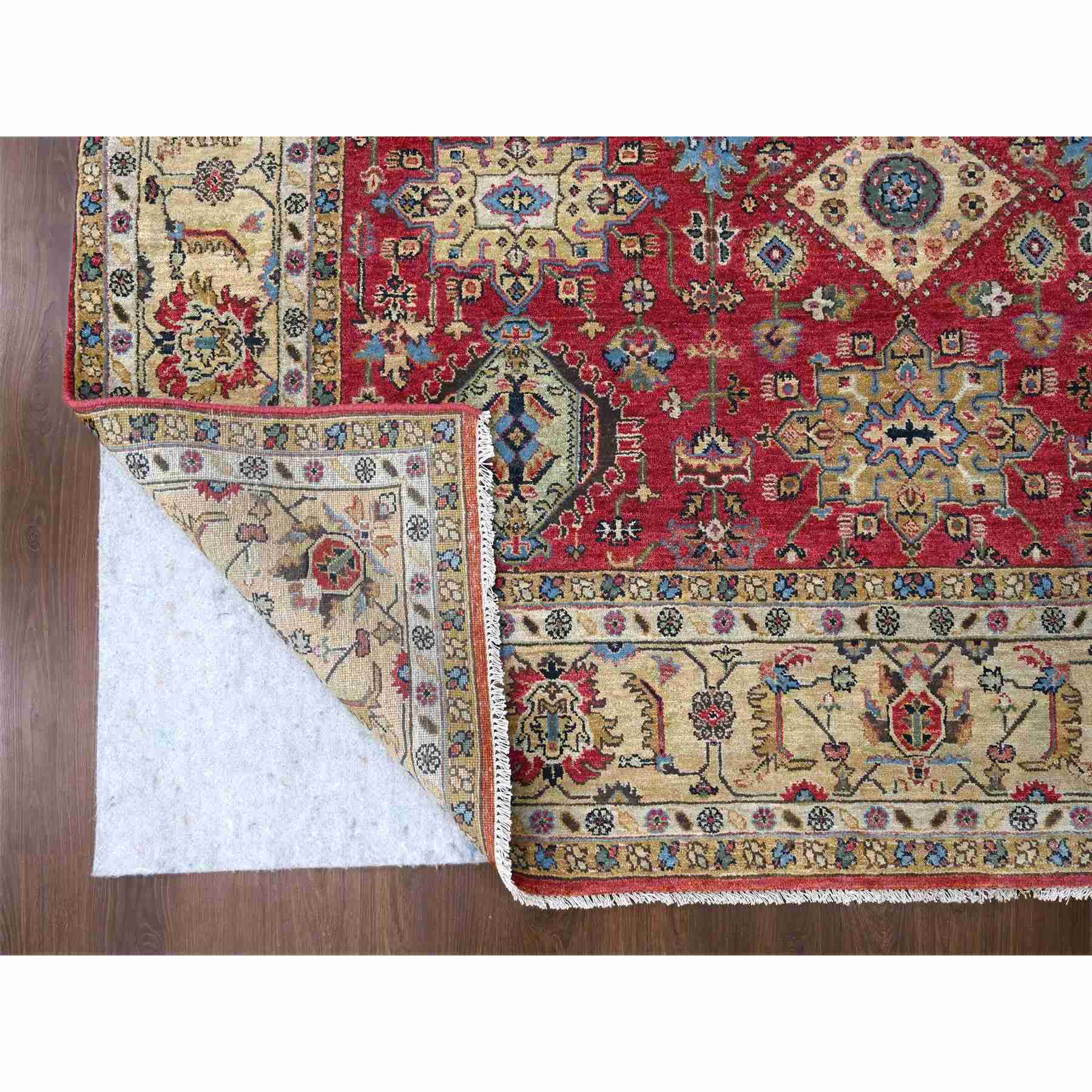 Heriz-Hand-Knotted-Rug-422965