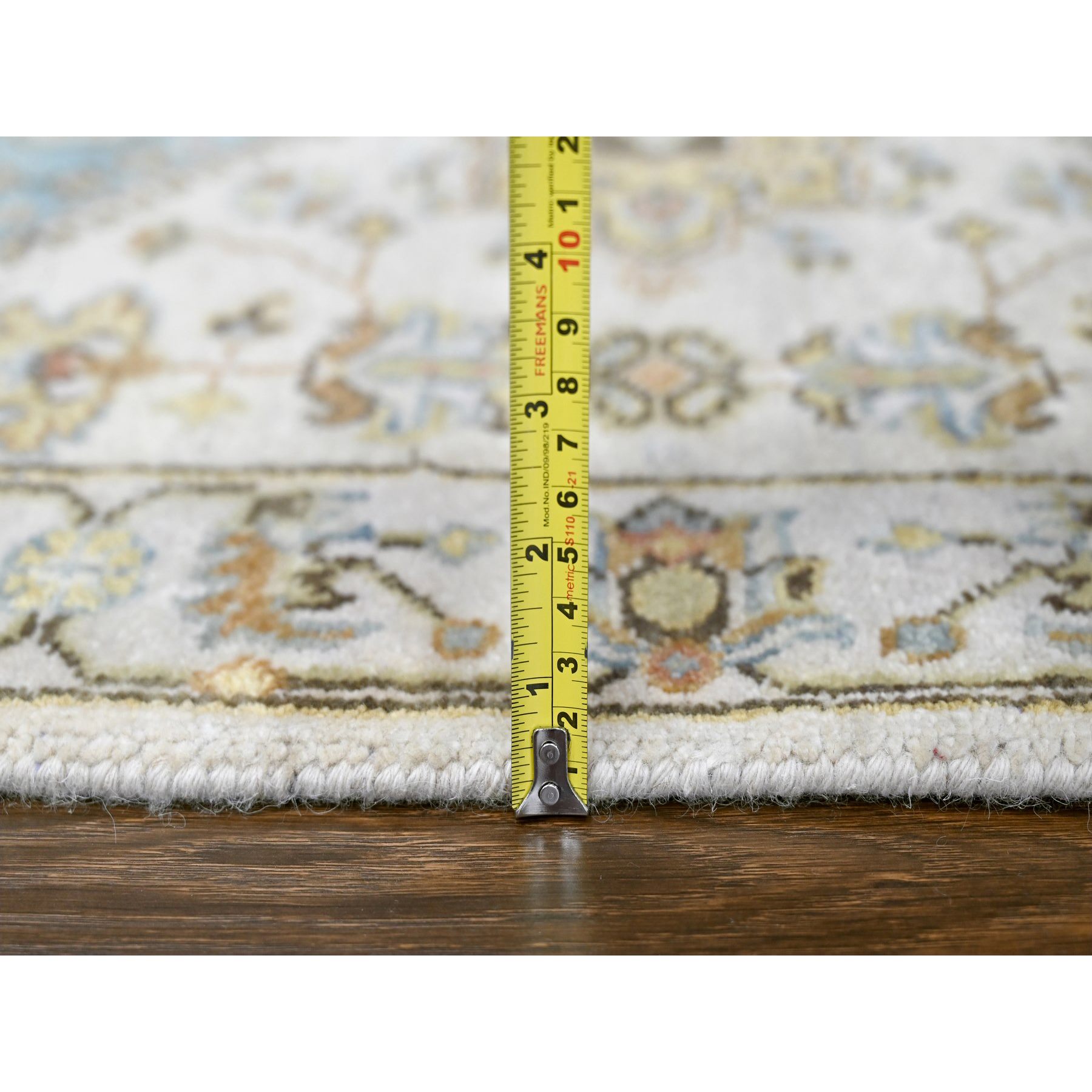 Heriz-Hand-Knotted-Rug-423035
