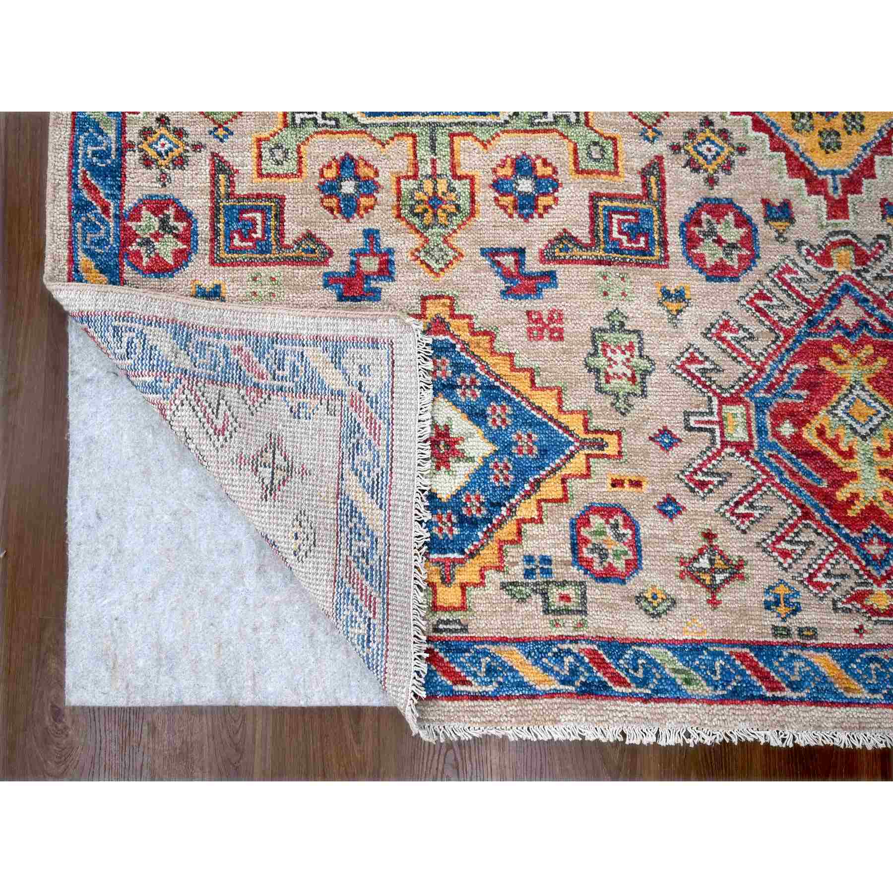 Heriz-Hand-Knotted-Rug-423225